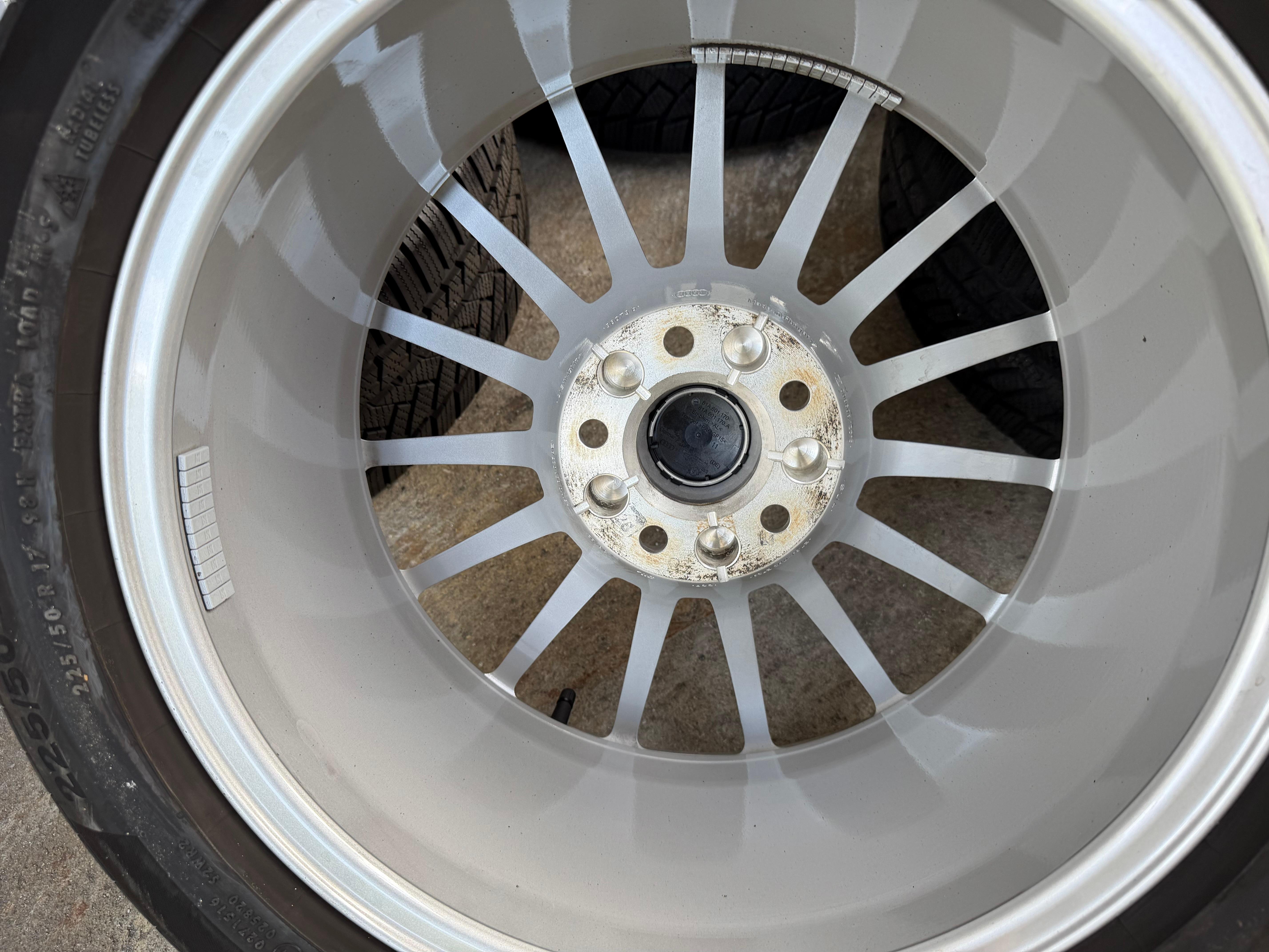 4 ORIGINAL 17" ALU WINTERRÄDER AUDI A5 F5 8W 225/50R17 98H 8W0601025AE CONTINENTAL
