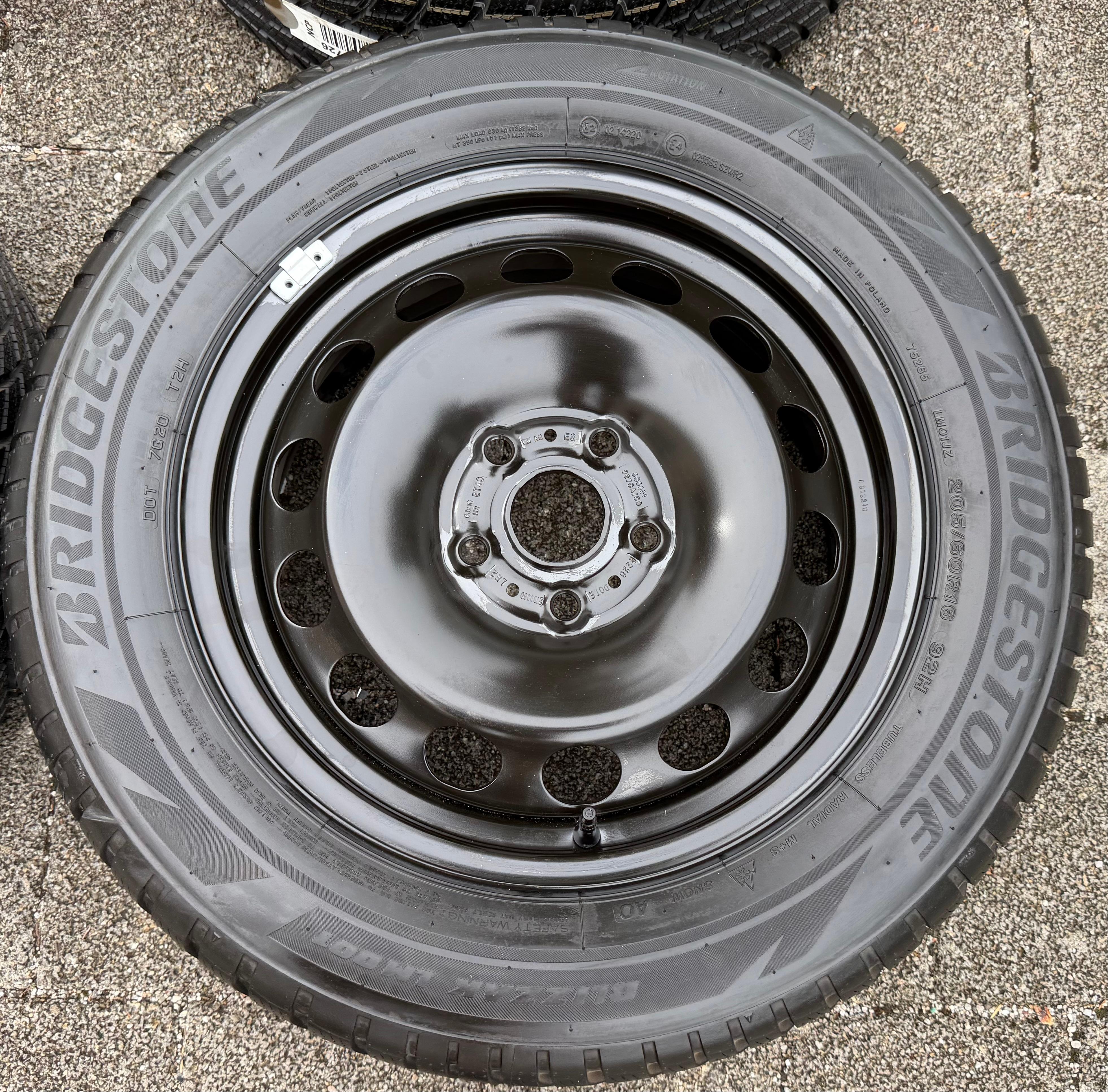 4 Winterräder Audi Q2 GA VW T-Roc 205/60R16 92H Bridgestone 5Q0601027AM