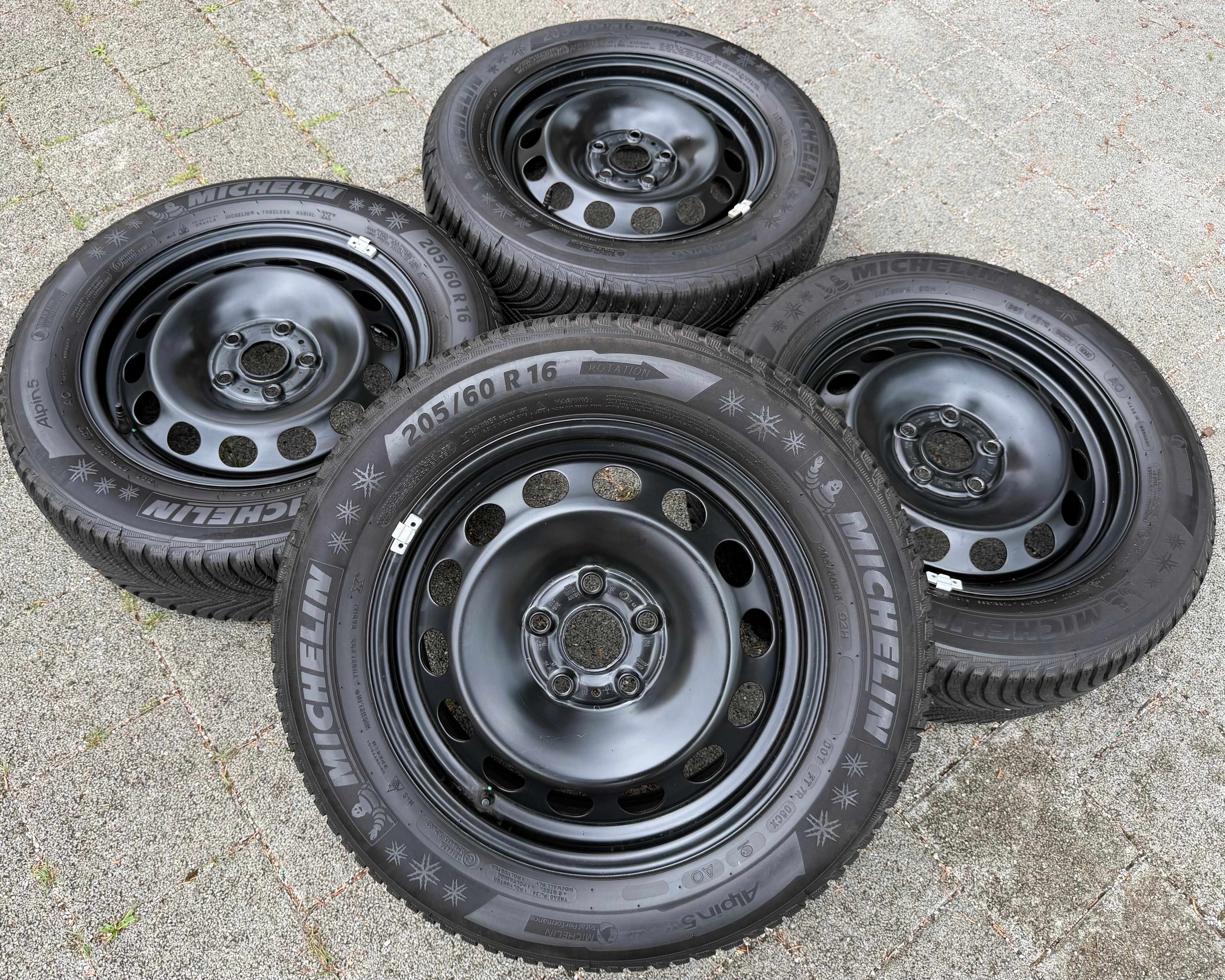 4 Winterräder Audi Q2 GA VW T-ROC A11 205/60R16 92H Michelin Alpin 5 Winterreifen