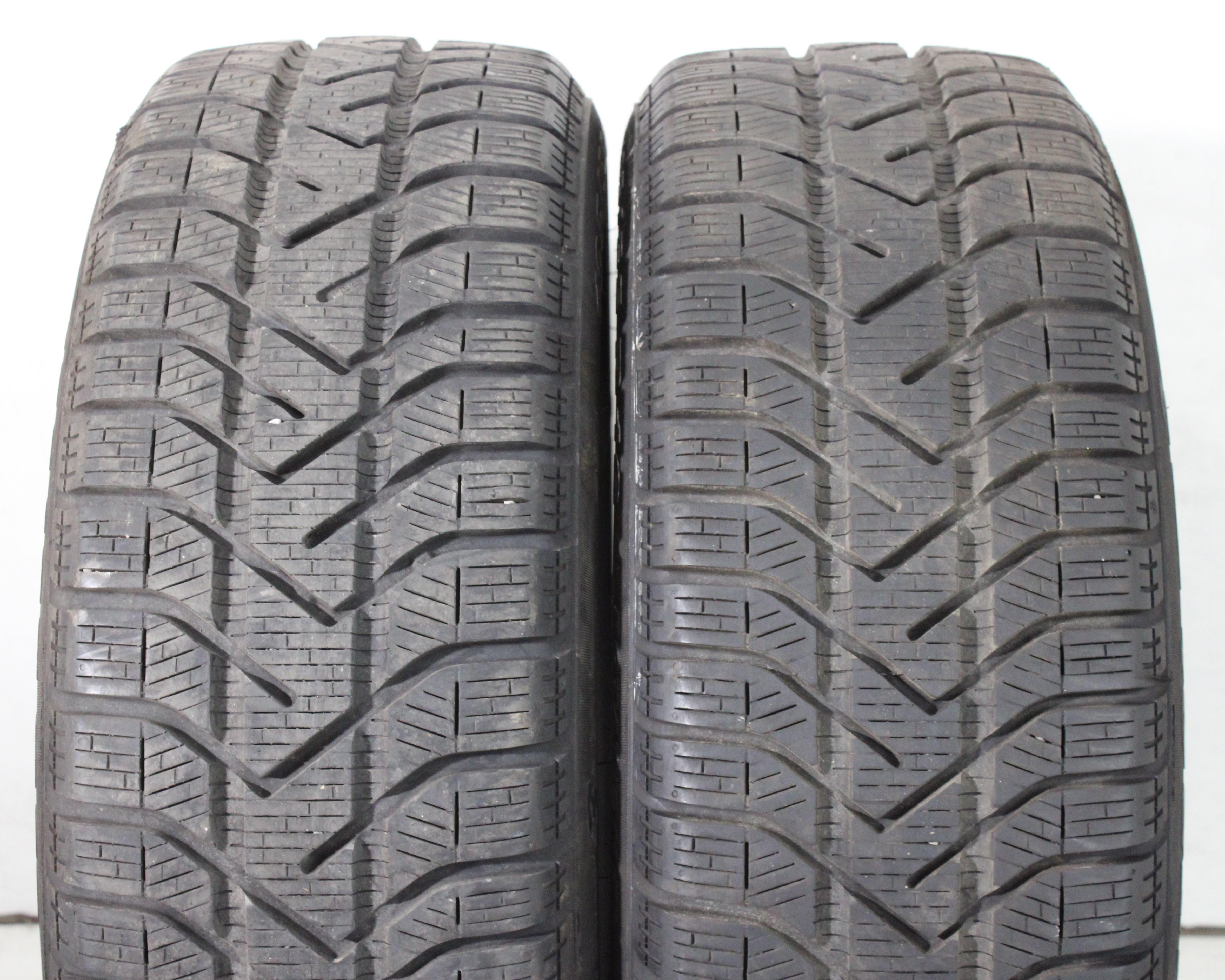 2 x 195/55R16 91H Winterreifen Pirelli Snow Control Serie 3 Winter 210 6,5-7mm 2022