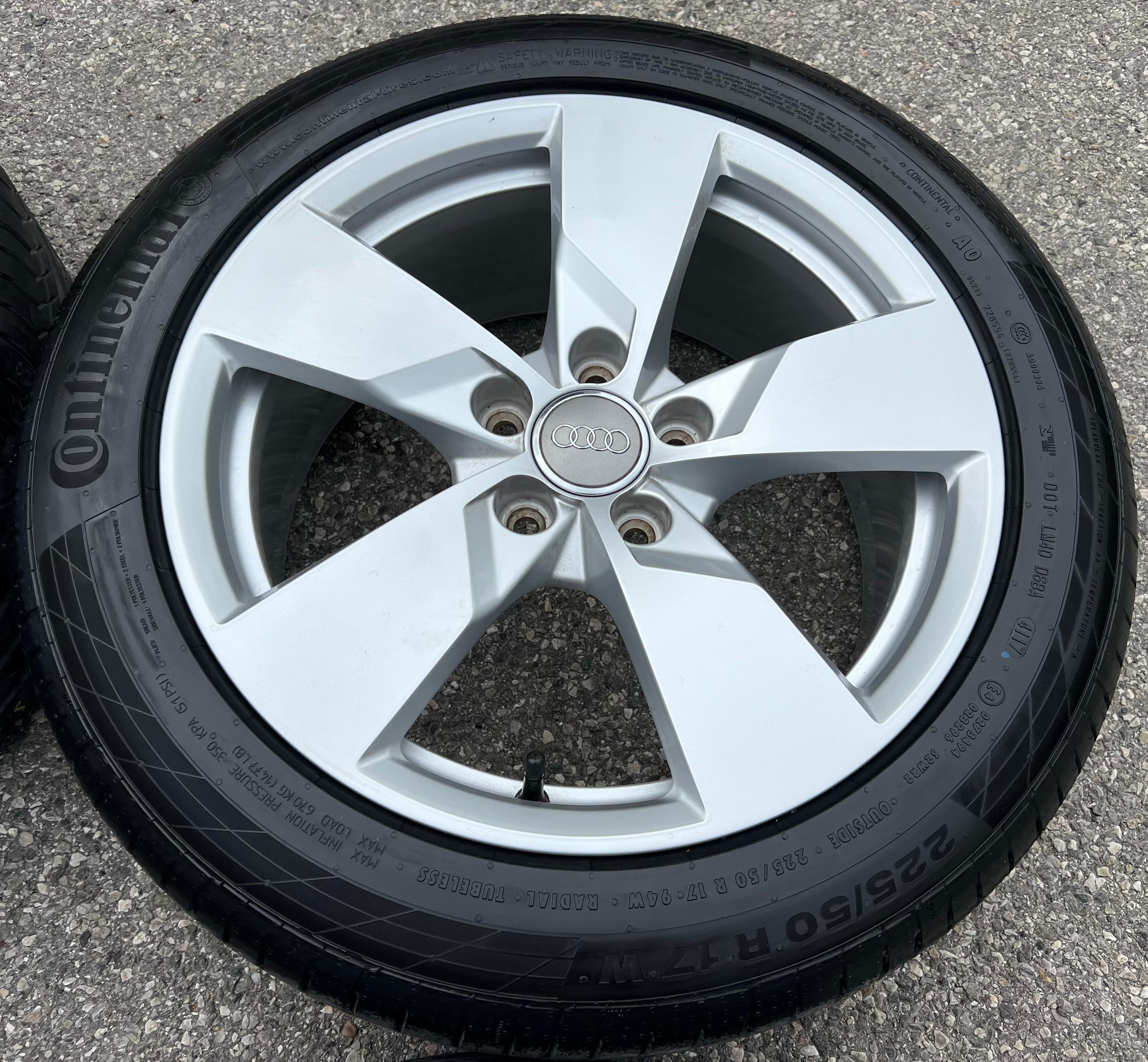 4 ORIGINAL 17" ALU SOMMERRÄDER AUDI TT 8S 225/50R17 94W CONTINENTAL 8S0601025BA
