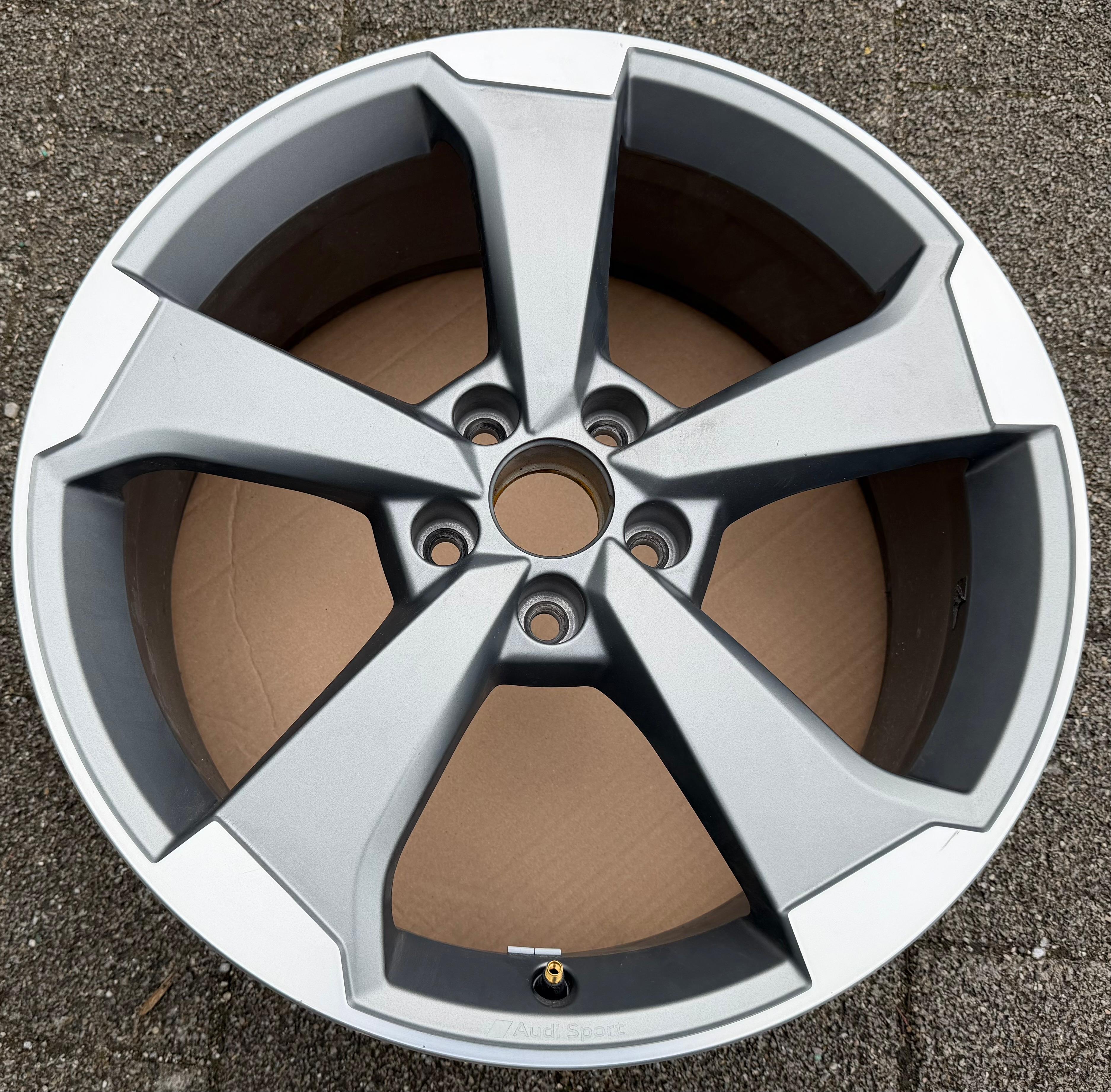 1 jante alu d'origine 19 pouces pour Audi RS3 Sportback 8V0601025FA 8x19 ET49, livraison gratuite