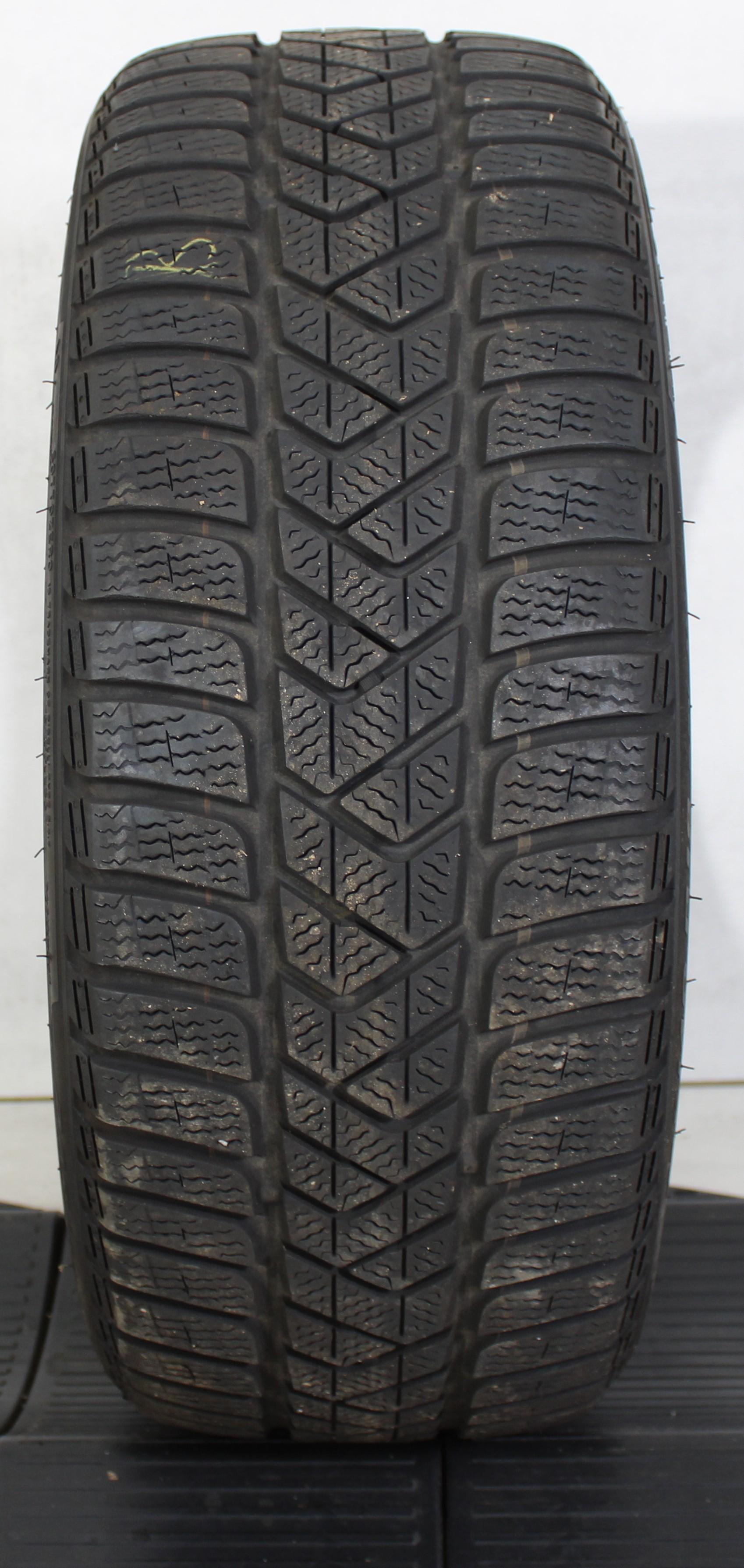 1 x 225/40R18 92V Winterreifen Pirelli Sottozero 3 6mm 2017 AO