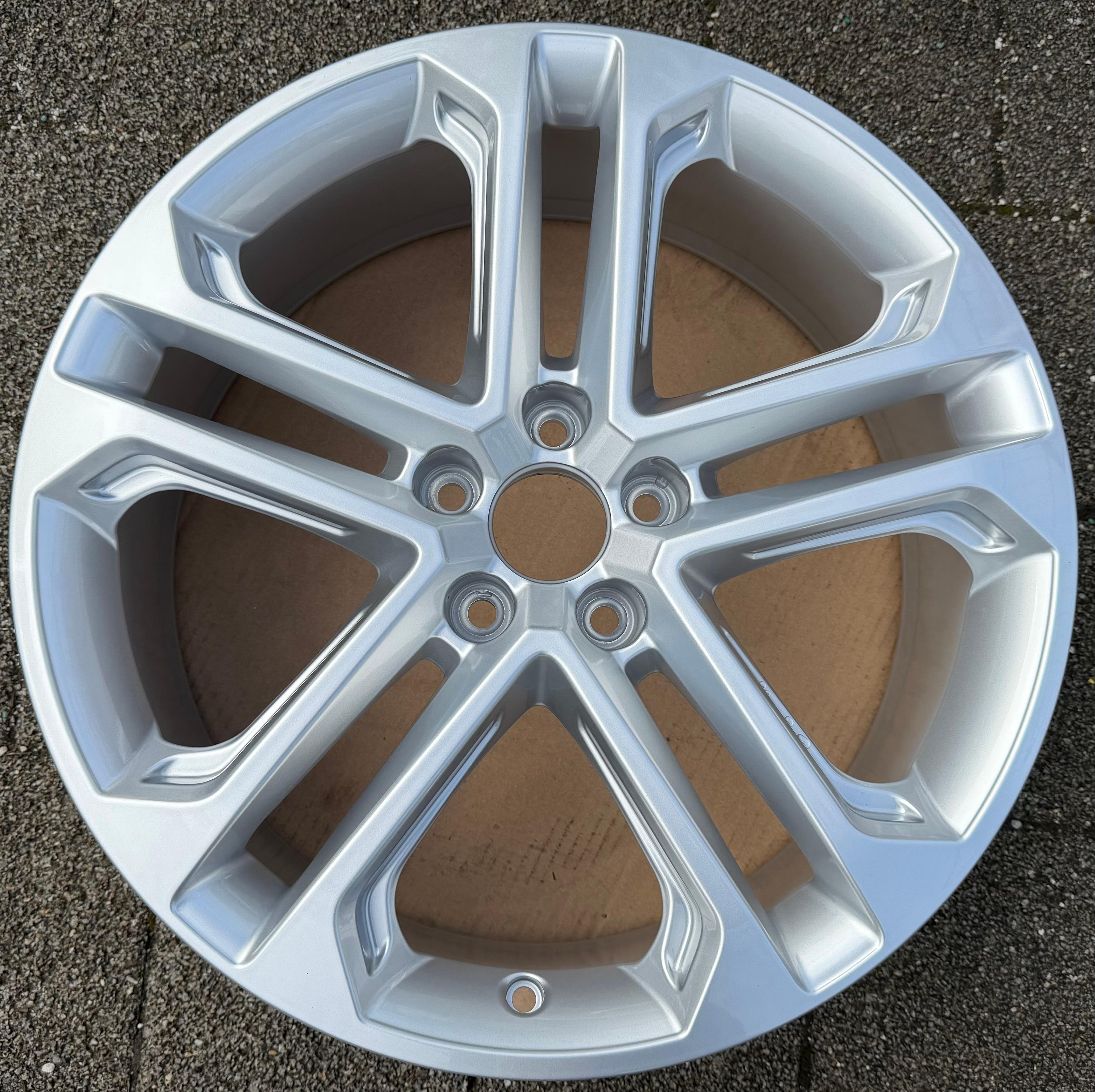 1 X ORIGINAL 19" ALUFELGE AUDI Q5 GUN GUB 8MA601025R 7x19 ET34 FREIHAUS