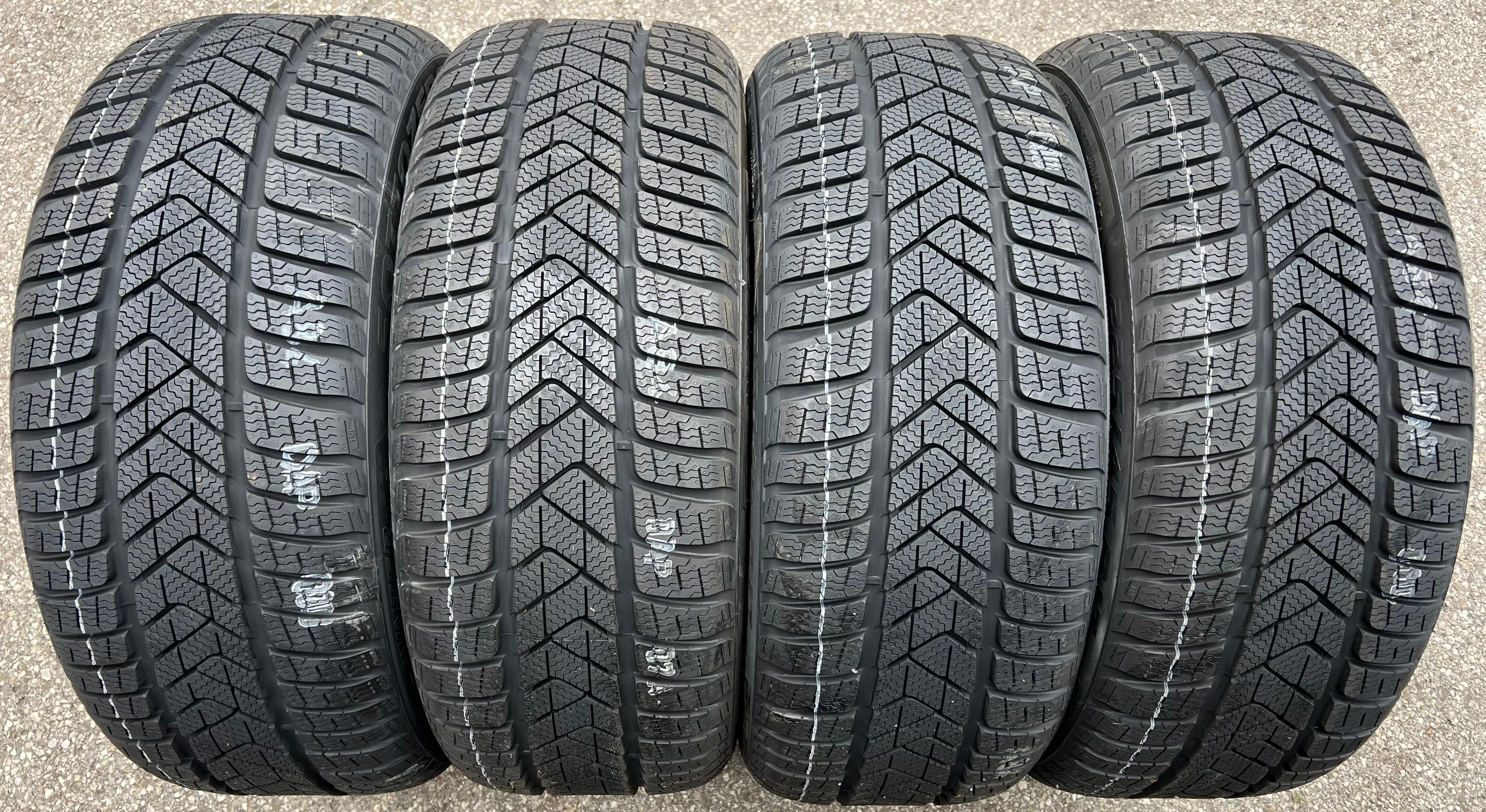4 x 225/45R17 91H Pneus hiver Pirelli Sottozero 3 Runflat NOUVEAU 2022 LIBRE CHAMBRE