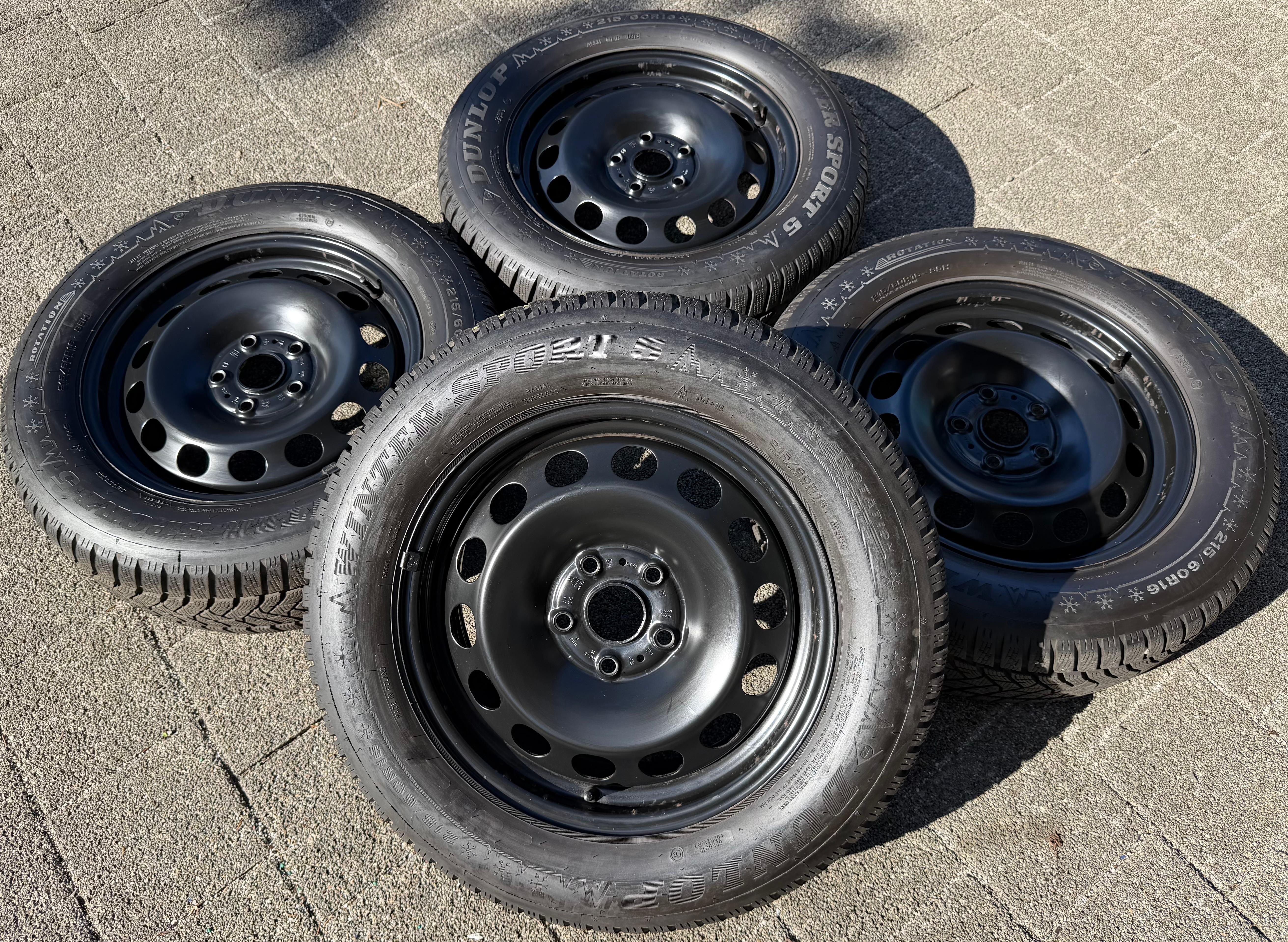 4 Winterräder VW T-Roc Skoda Karoq Seat Cupra Ateca 215/60R16 95H Dunlop