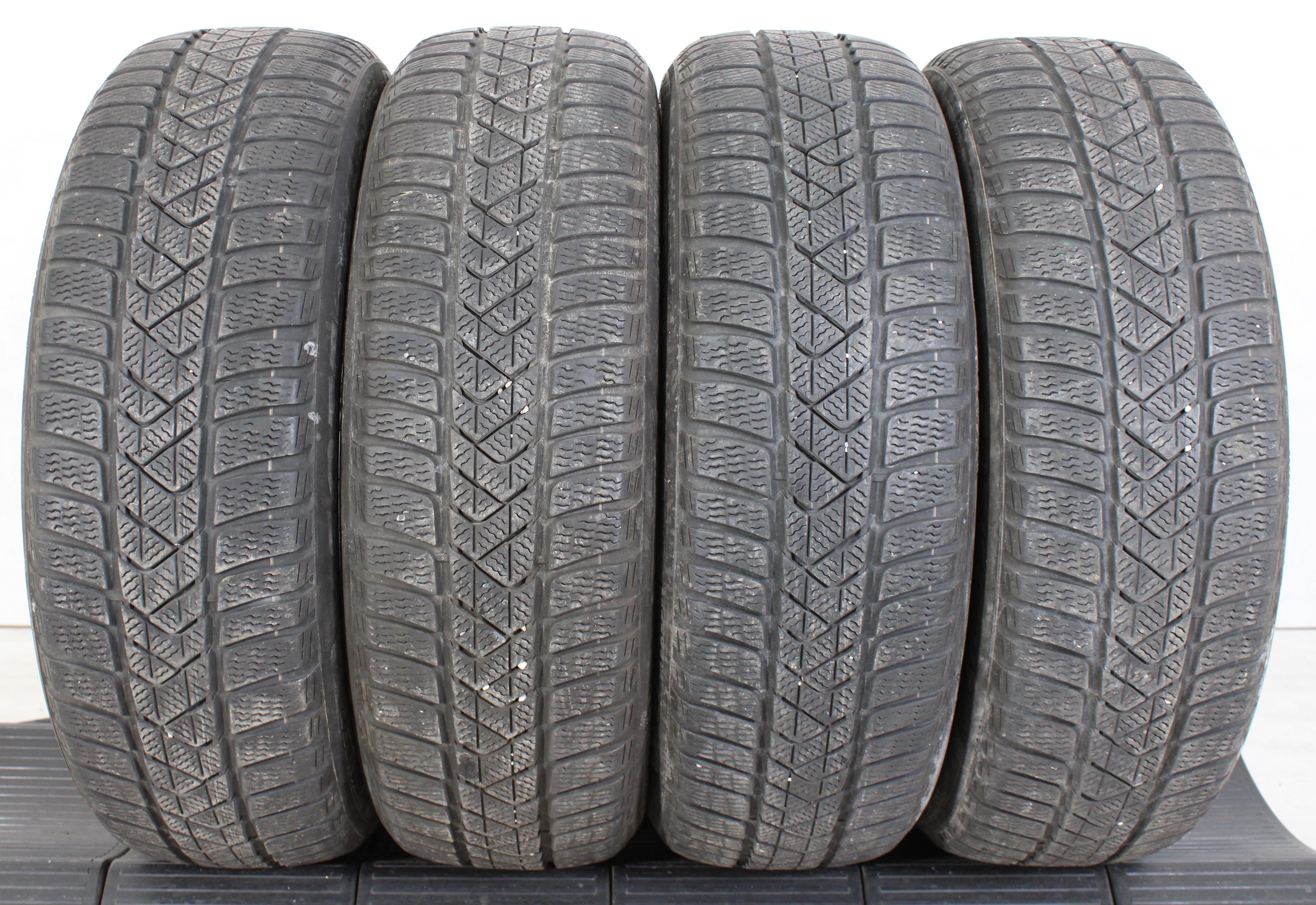 4 x 205/60R17 93H pneus d'hiver Pirelli Sottozero 3 5-5,5mm 2016 *
