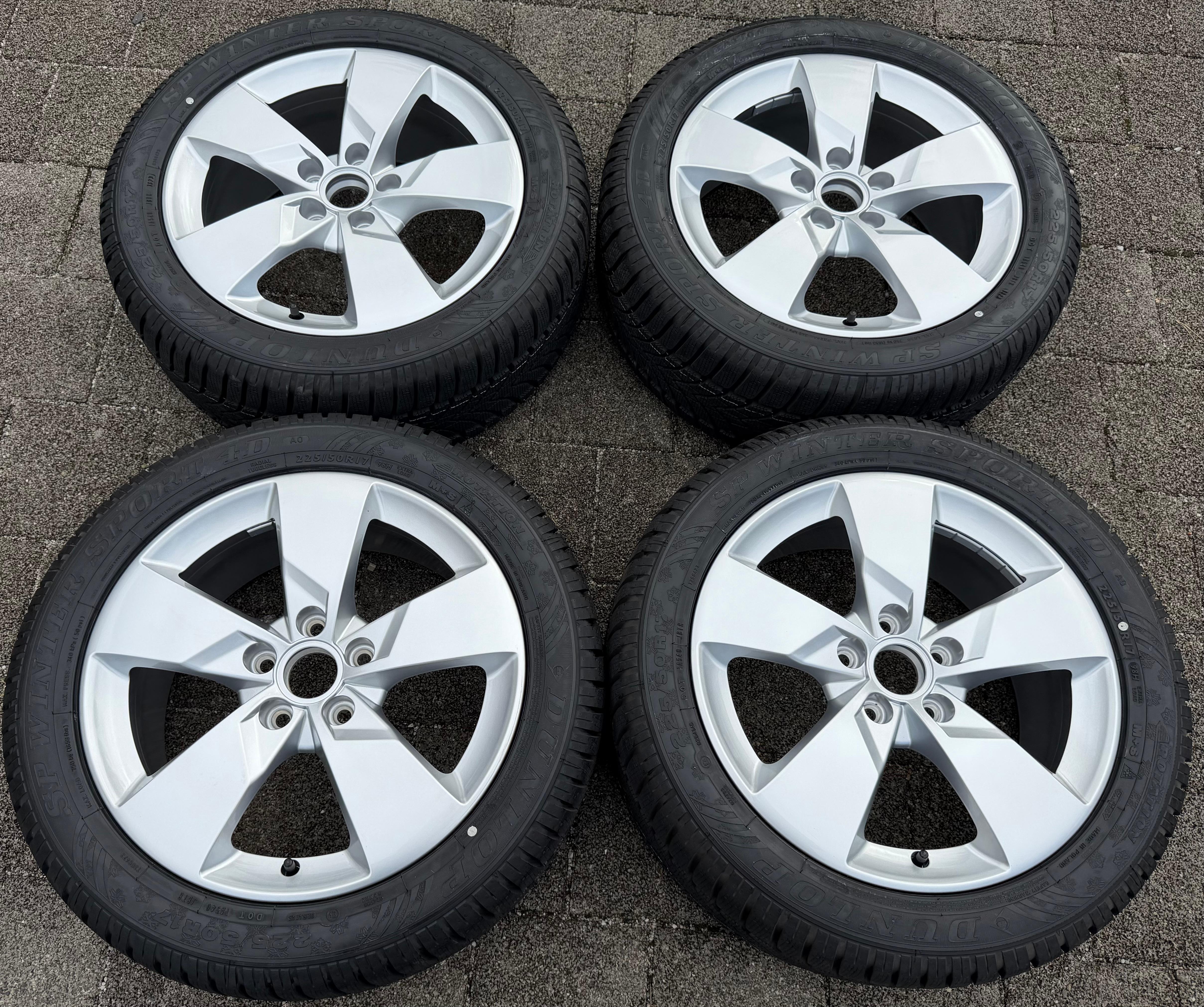 4 Orignal 17" Alu Winterräder Audi TT 8S 225/50R17 94H Dunlop 8S0601025J NEU