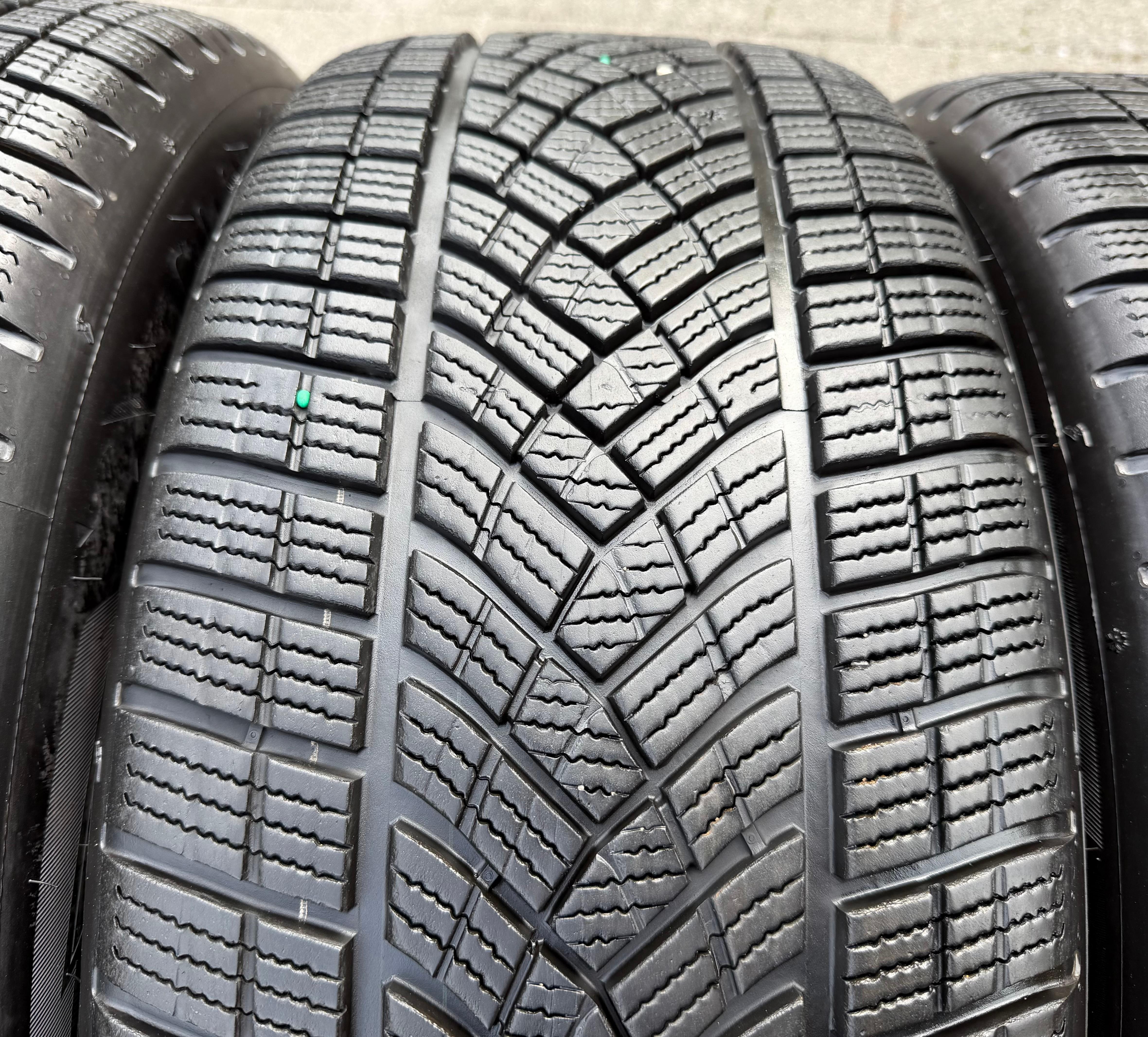 4 RUOTE IN LEGA ORIGINALI DA 20" INVERNALI AUDI Q6 SQ6 E-TRON GF 255/50R20 109V 285/45R20 112V