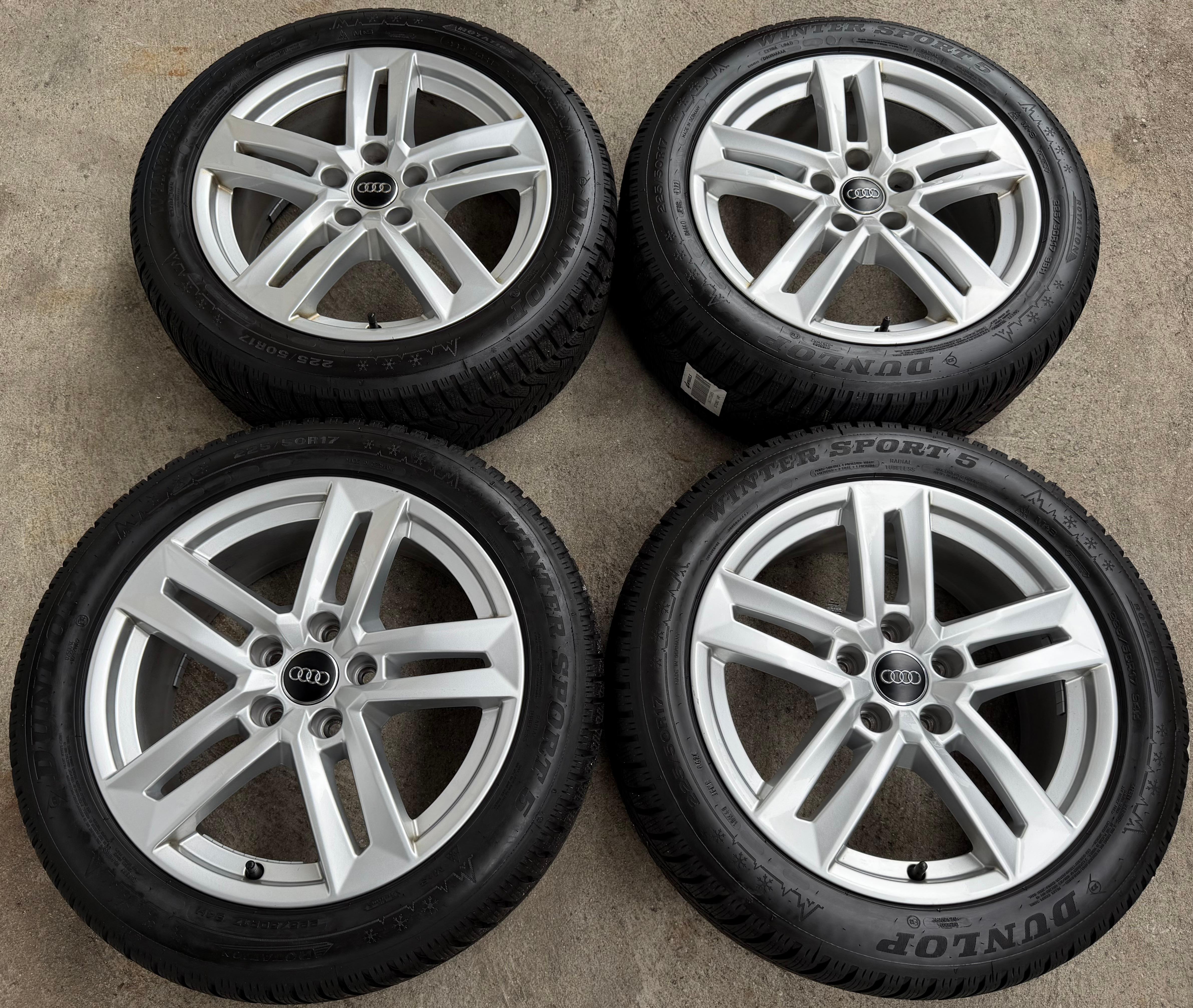 4 Original 17" Alu Winterräder Audi A4 B9 8W 8W0601025P 225/50R17 98H Dunlop