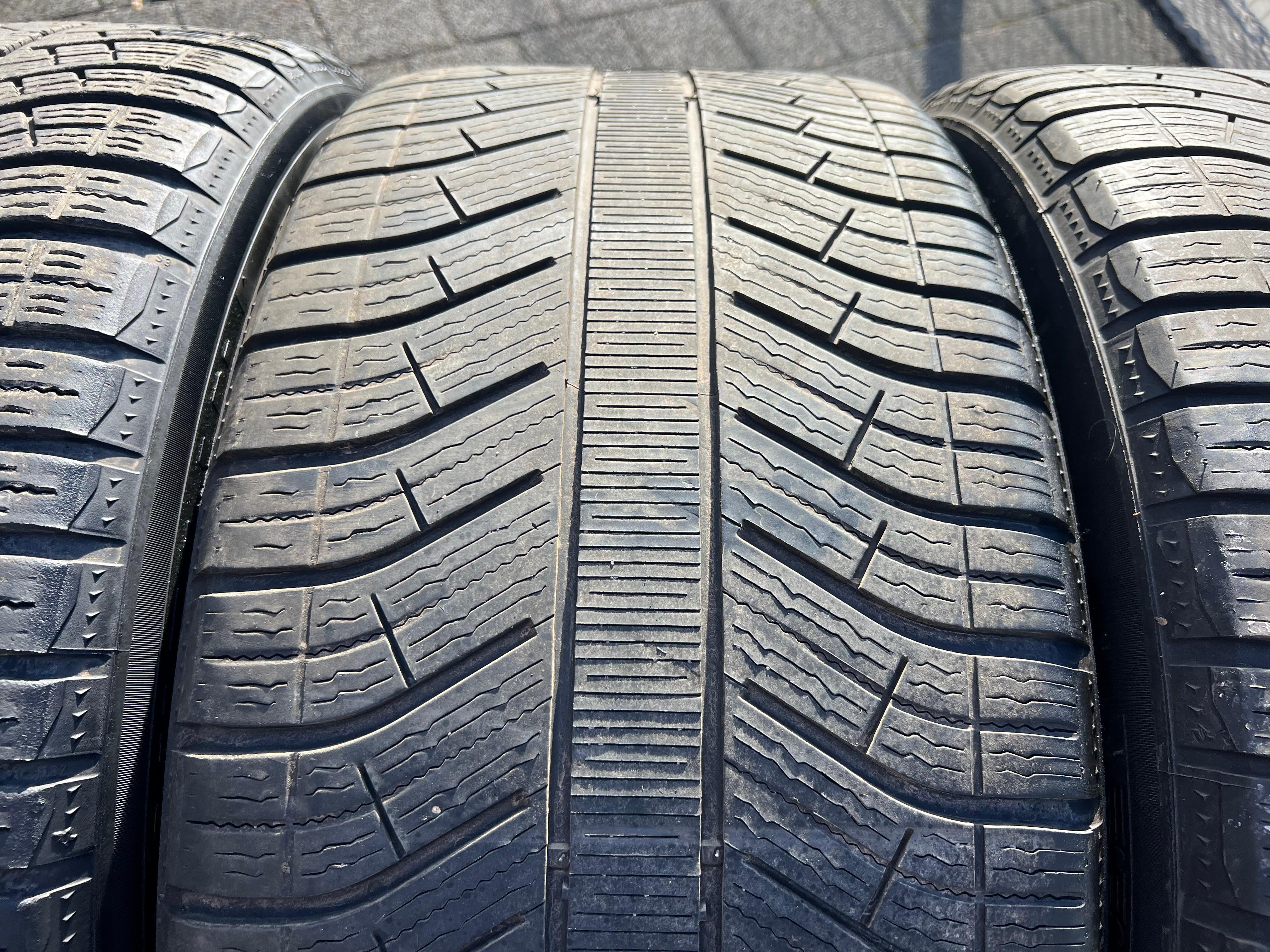 4 ORIGINELE 20" LICHTMETALEN WINTERWIELEN PORSCHE MACAN 265/45R20 104V 295/40R20 106V BANDENDRUKCONTROLESYSTEEM