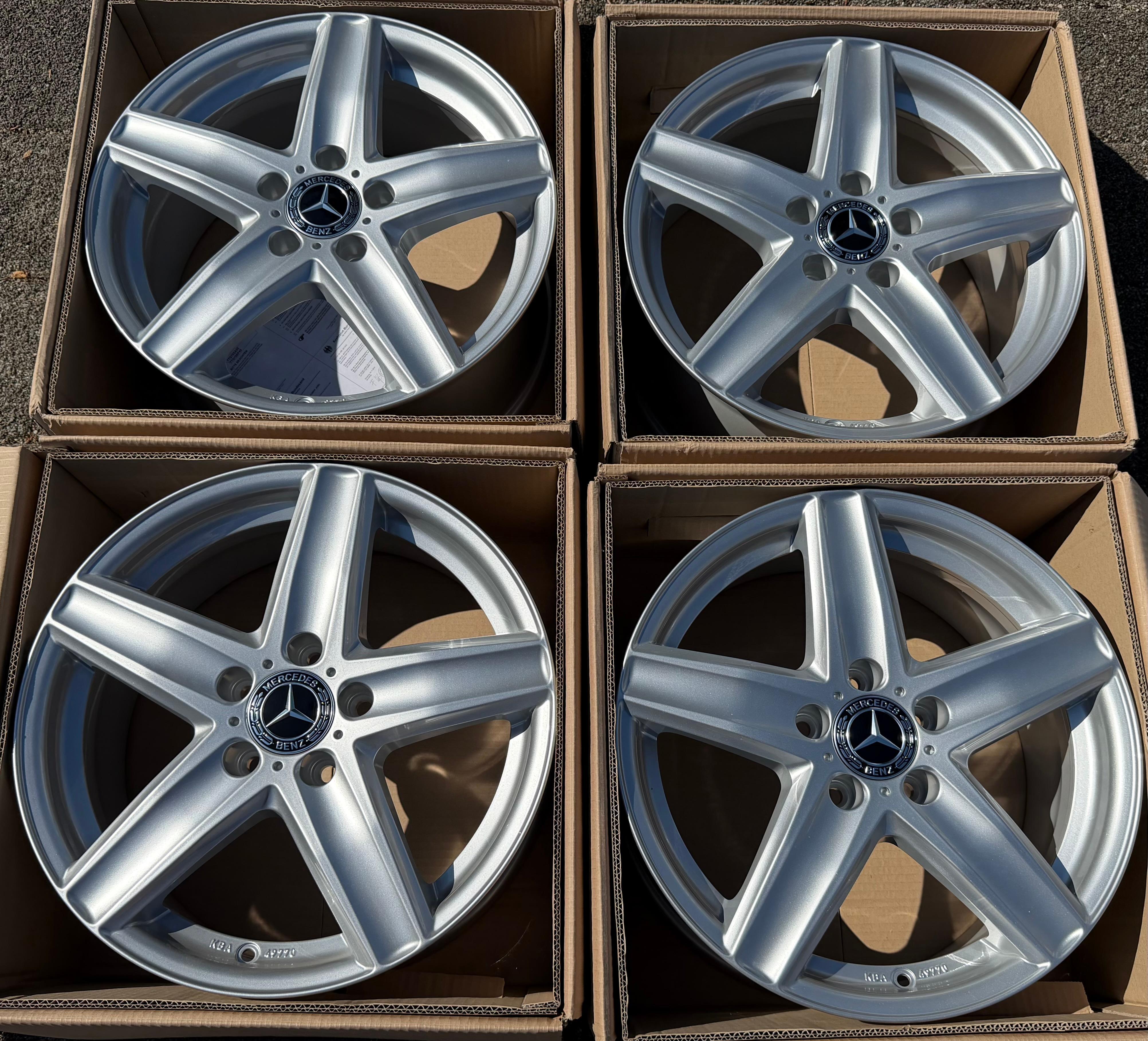 4 aluminium velgen 17" Mercedes A-Klasse, B-Klasse, C-Klasse, CL, CLA, GLC, GLK 7,5x17 ET45