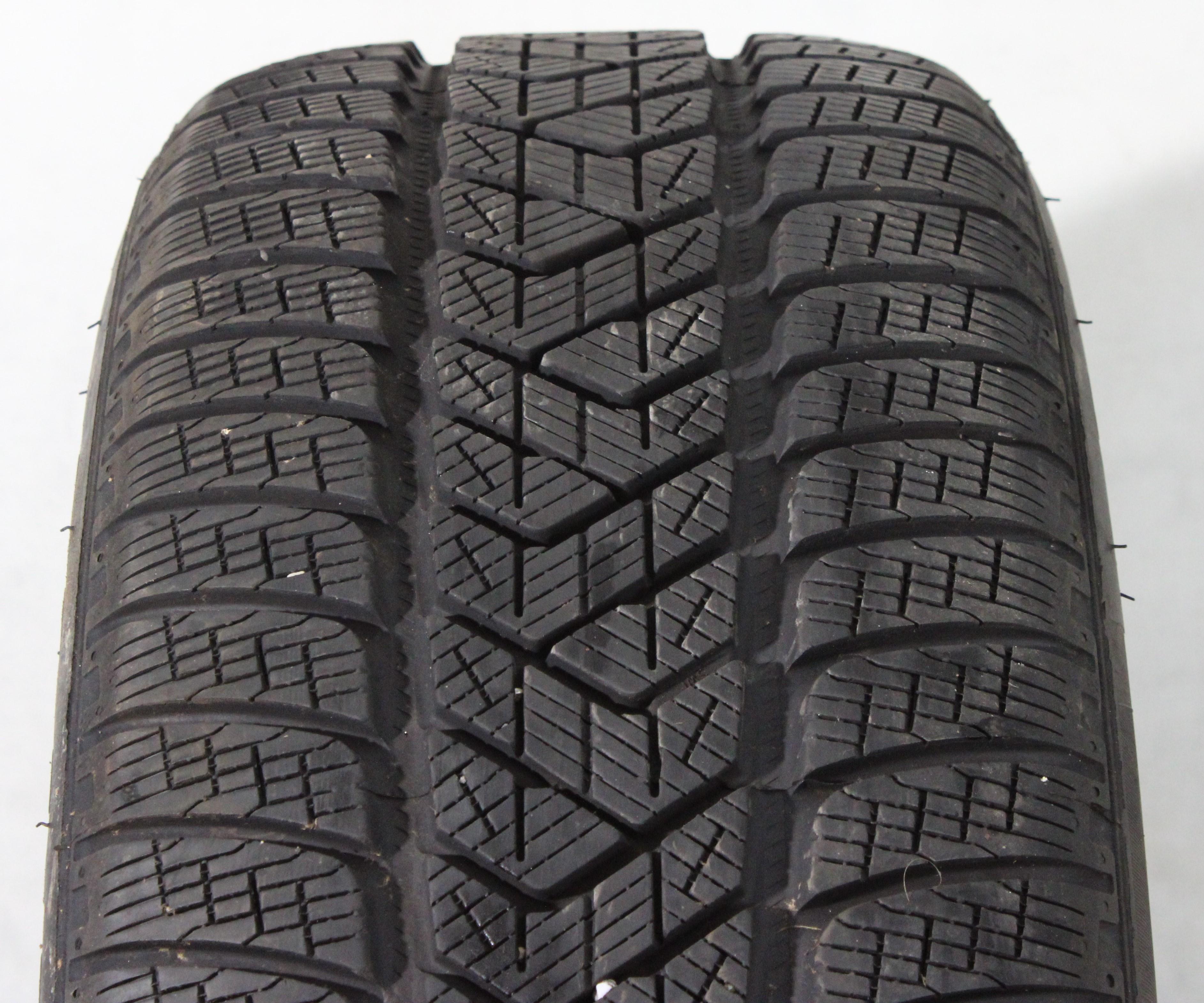 1 x 235/55R19 101V pneumatico invernale Pirelli Scorpion Winter N0 7mm 2024