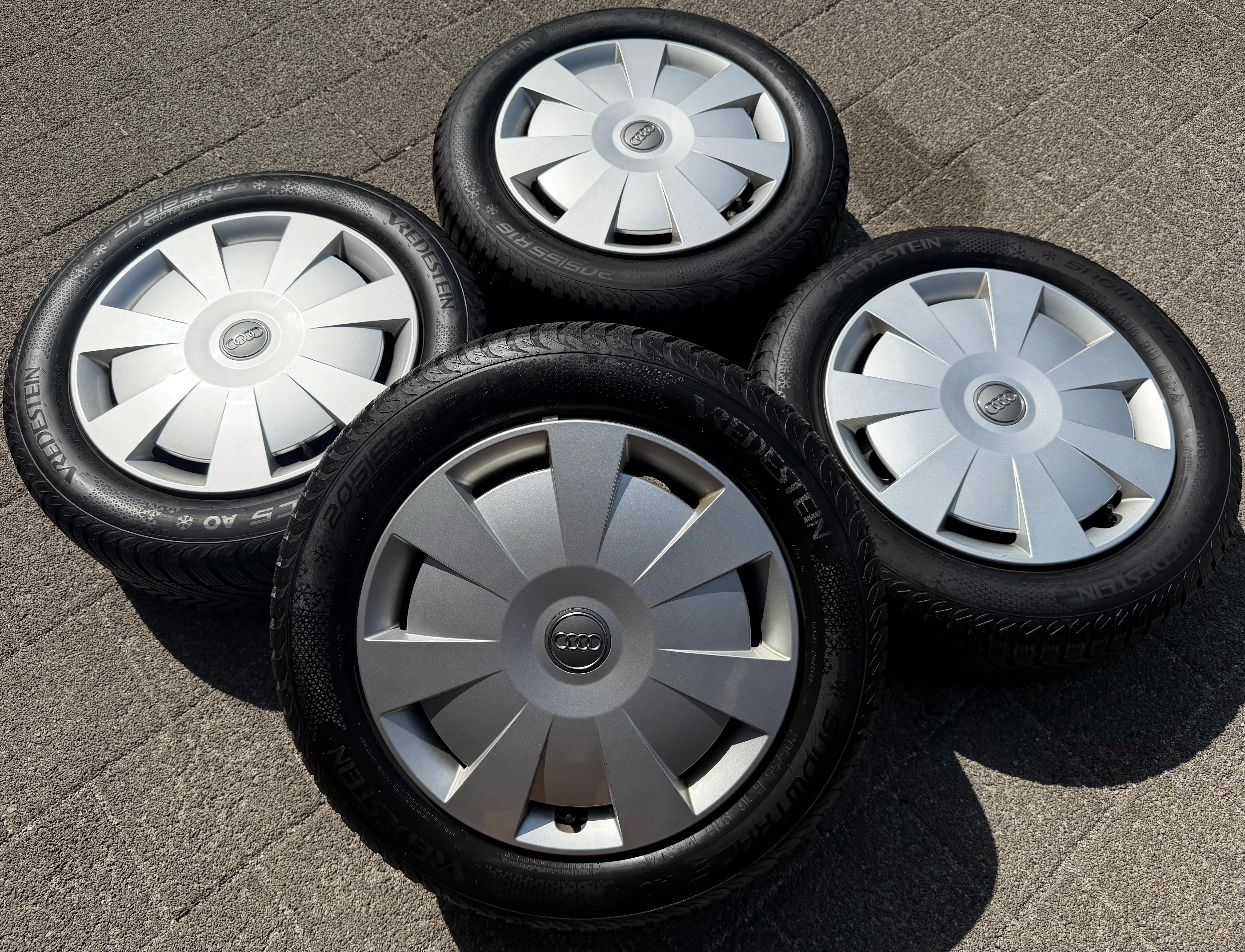 4 Winterräder Audi A3 8V Sportback Cabrio  205/55R16 91H Vredestein 8V0601027A