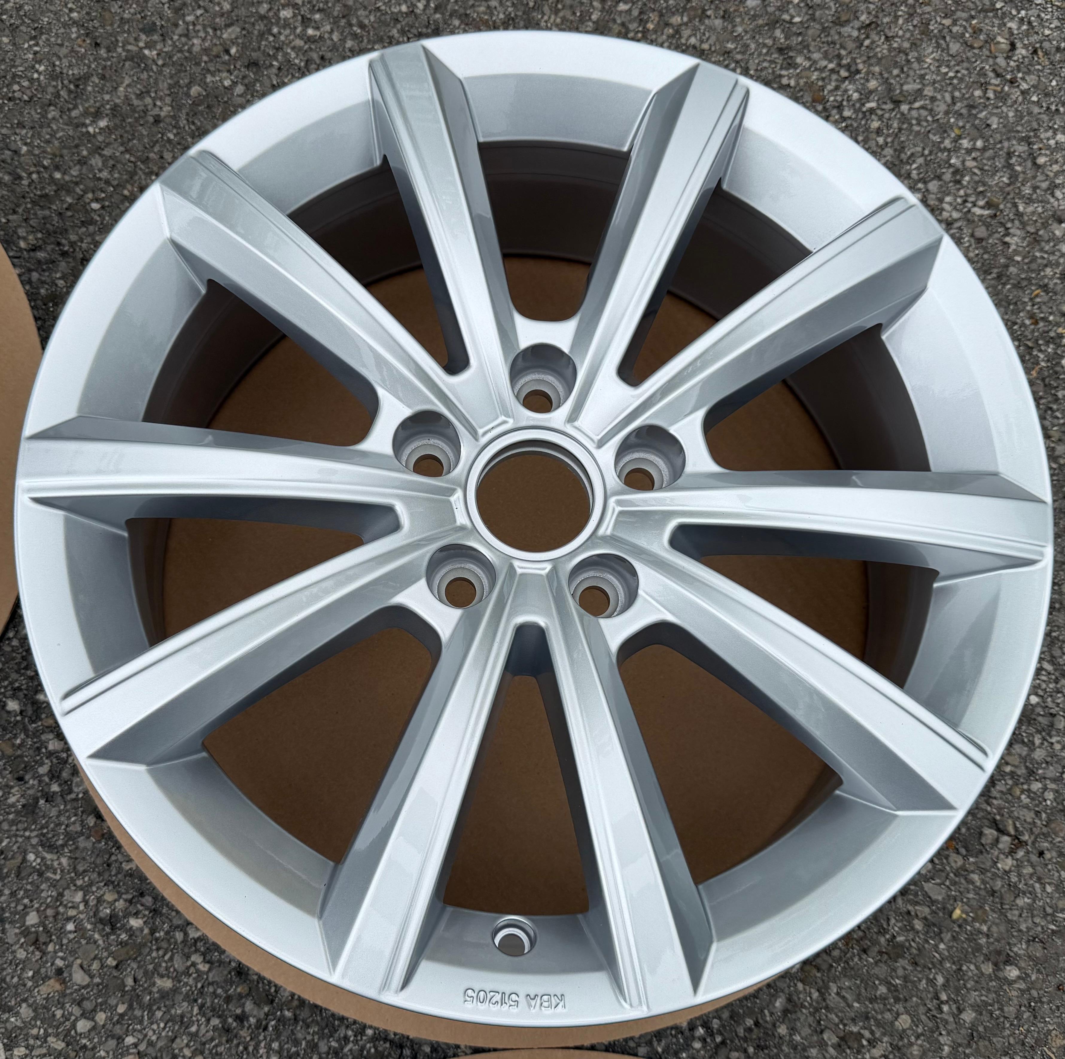 4 llantas de aleación originales de 17" para VW Tiguan II 5NA, 6,5x17 ET38, 5NA071497A, Merano, nuevas