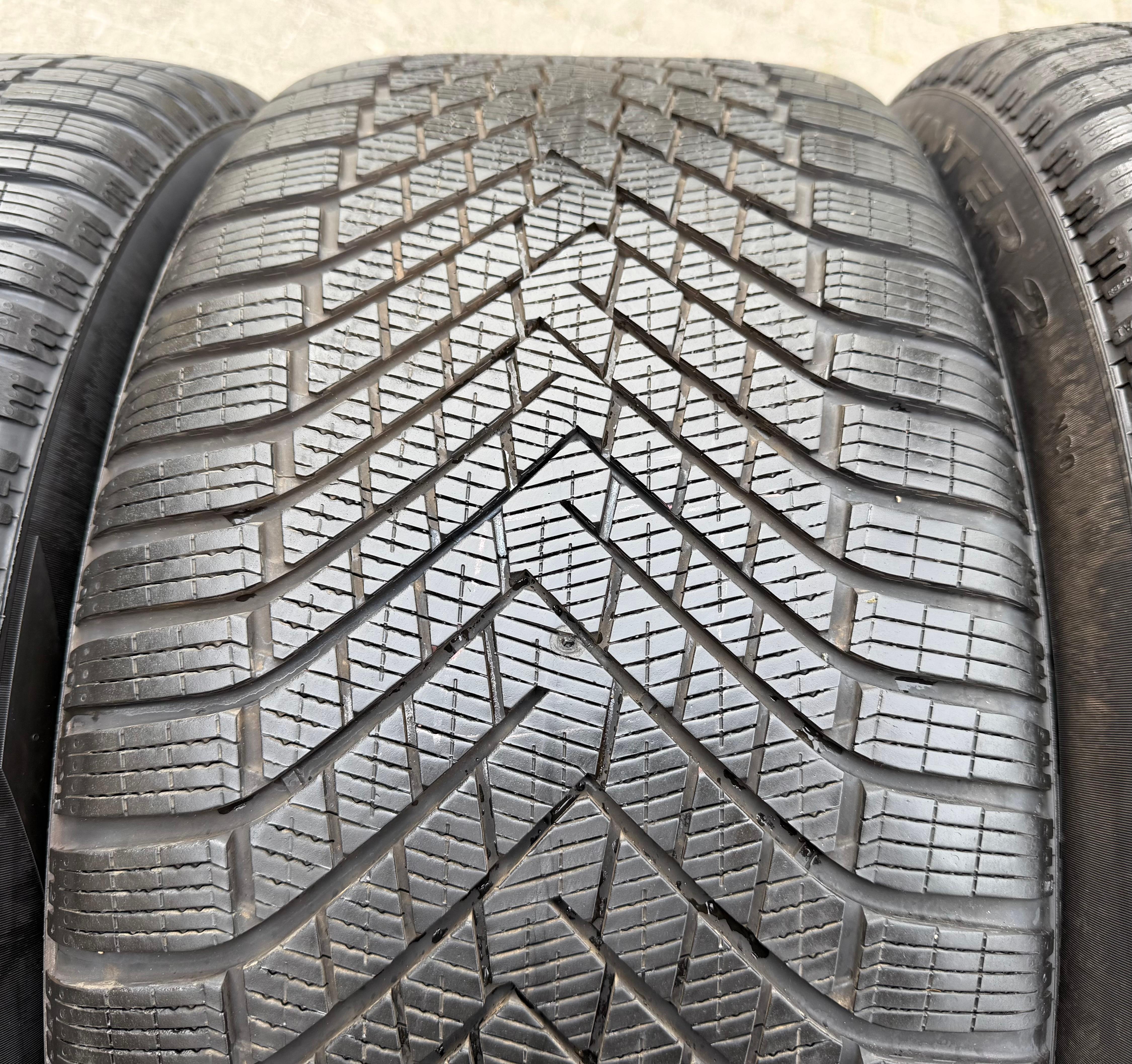4 originele 21" aluminium winterwielen Porsche Cayenne Coupe II E3 9Y3601025BN Pirelli