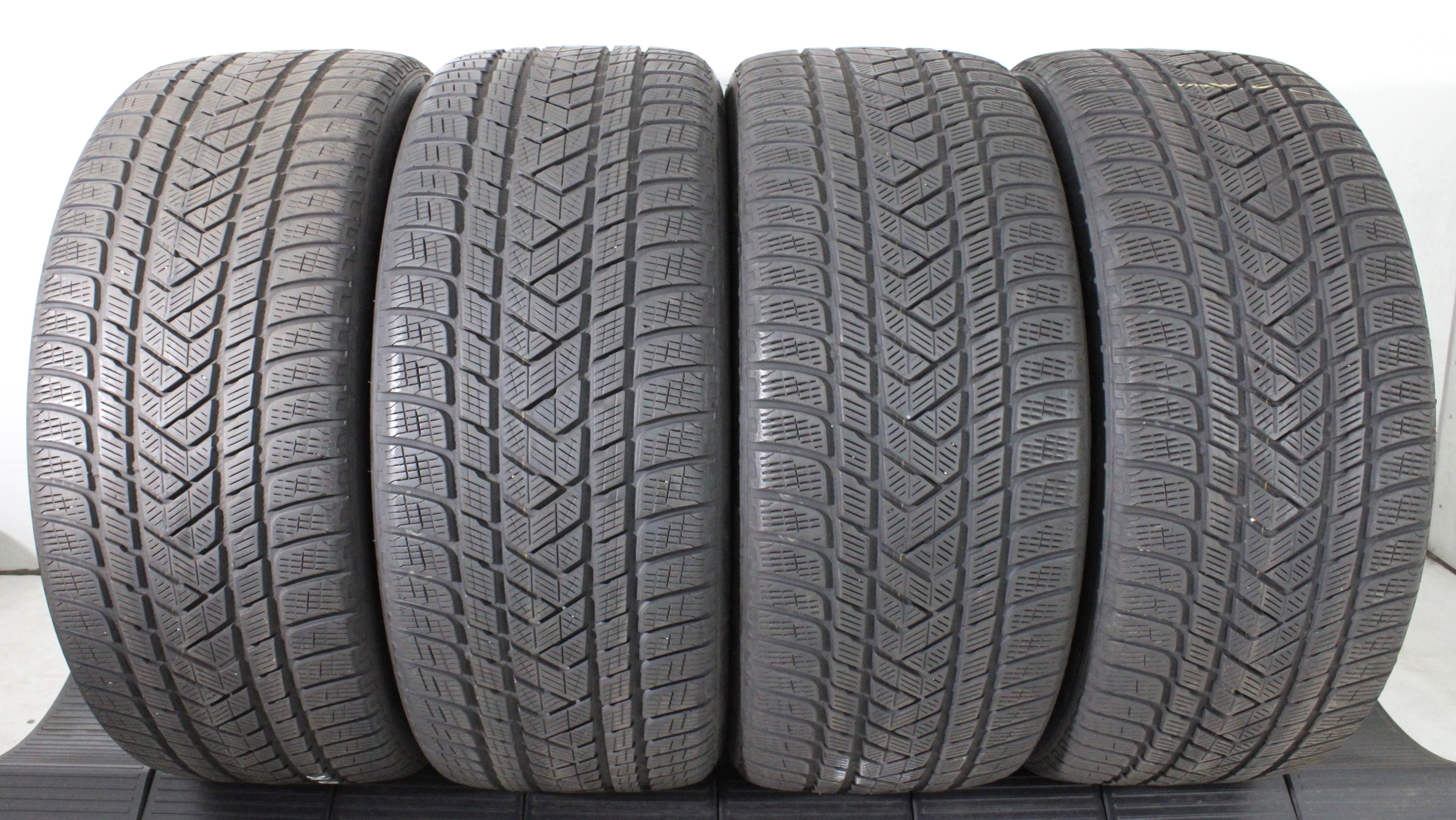 4 x 285/40R21 109V Winterreifen Pirelli Scorpion Winter 2x4,5-5mm/1x5-5,5mm/1x5,5-6mm 2x2020/2x2021
