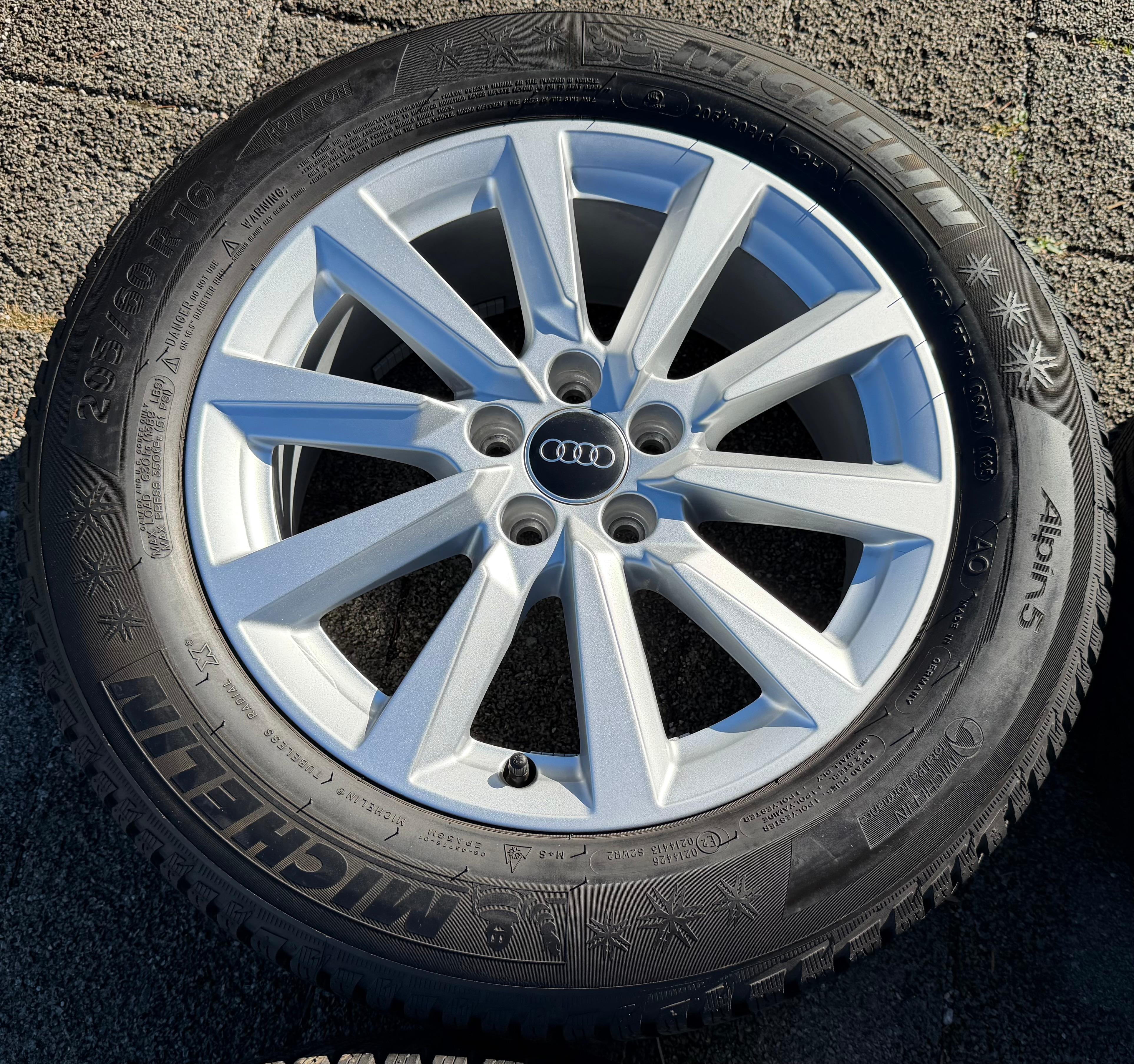 4 Original Alu Winterräder Audi A1 GB GBH 82A601025C 205/60R16 92H 2025 Michelin