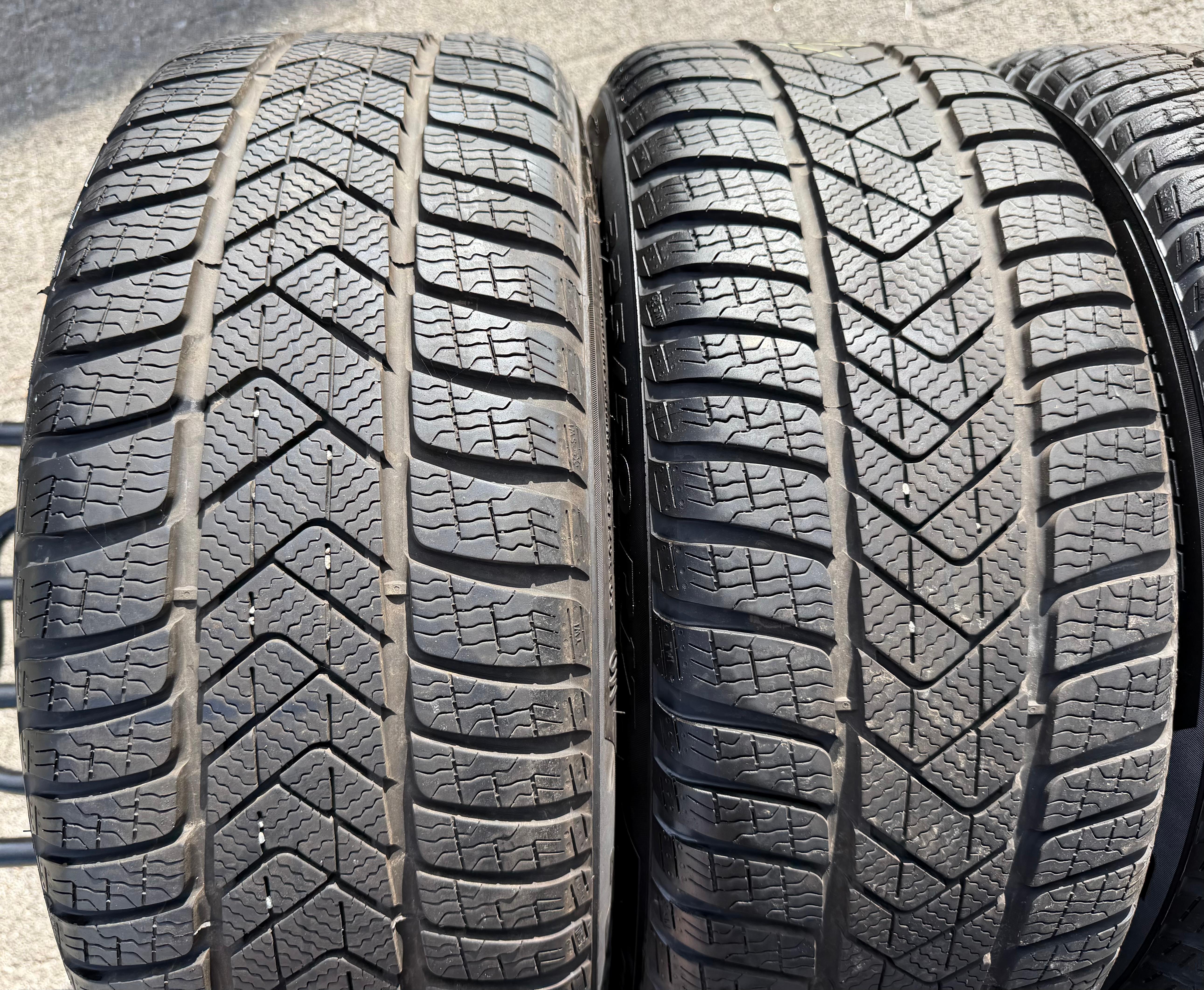 4 Original 17" Alu Winterräder Mercedes C-Klasse W206 A2064014400 2024 Pirelli