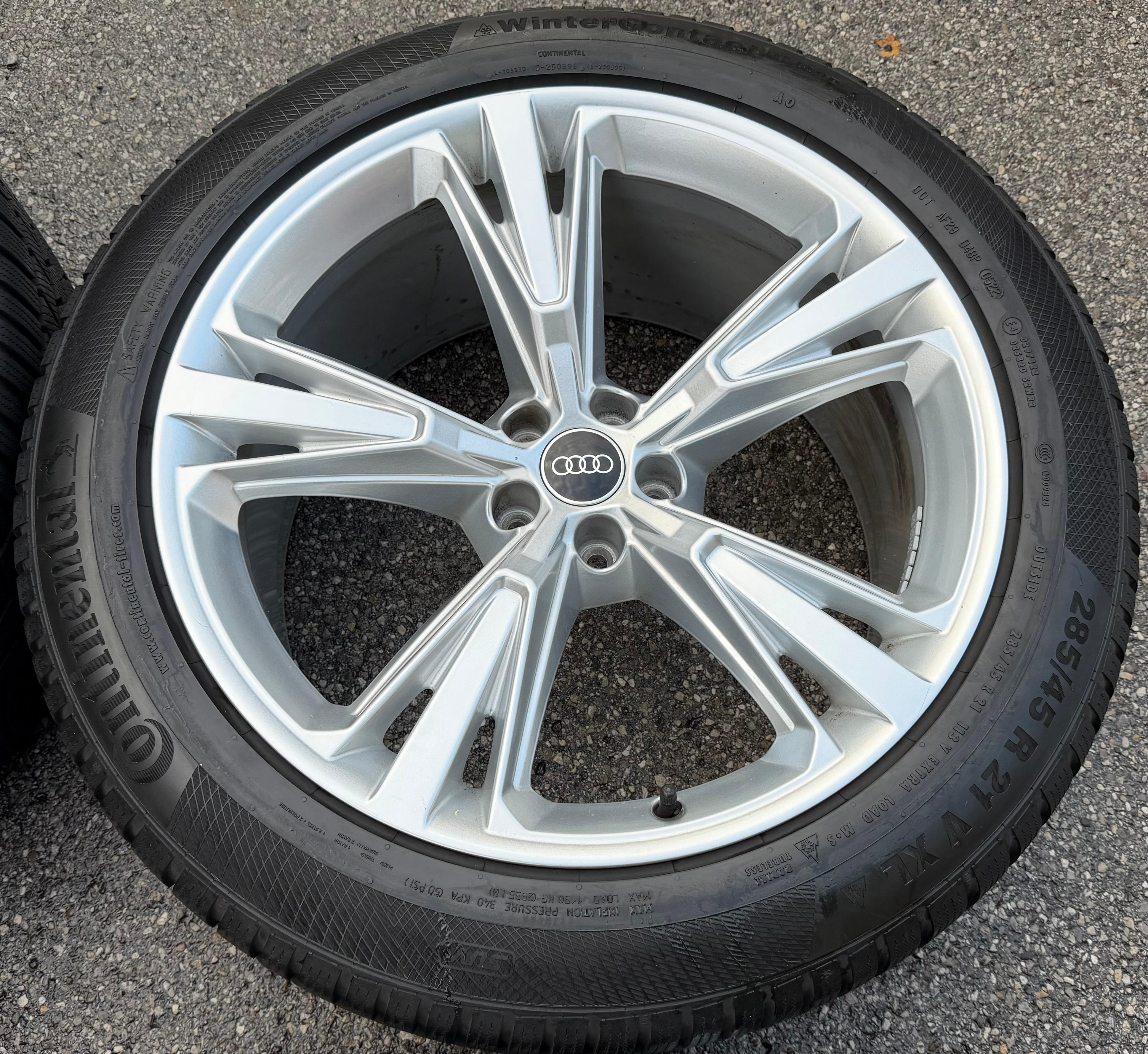 4 ruedas de invierno de aleación originales de 21" para Audi Q8 SQ8 4M 4M8601025H 285/45R21 113V Continental