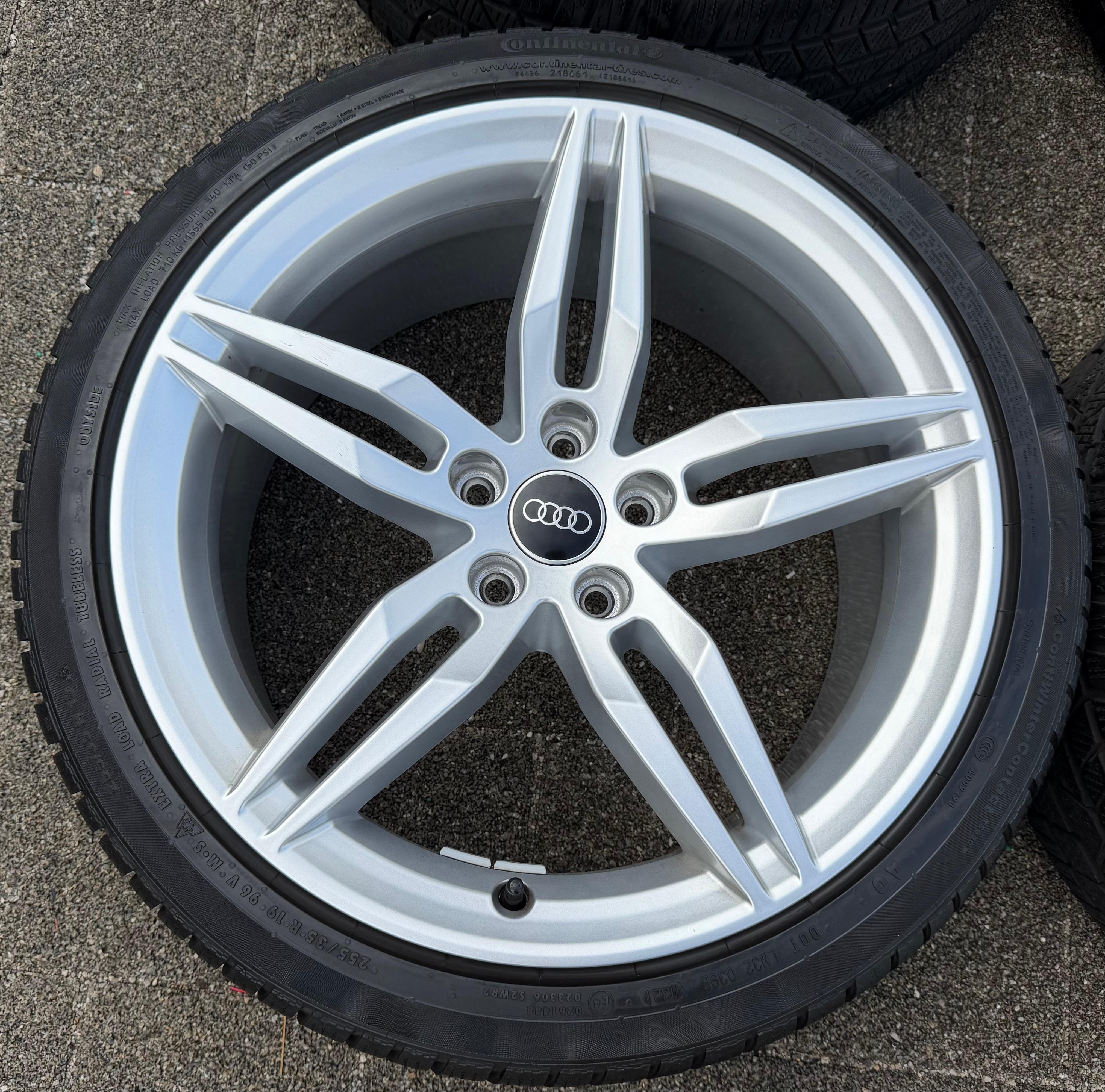4 Original 19" Alu Winterräder Audi A5 S5 8W F5 8W0601025AM 255/35R19 96V Continental