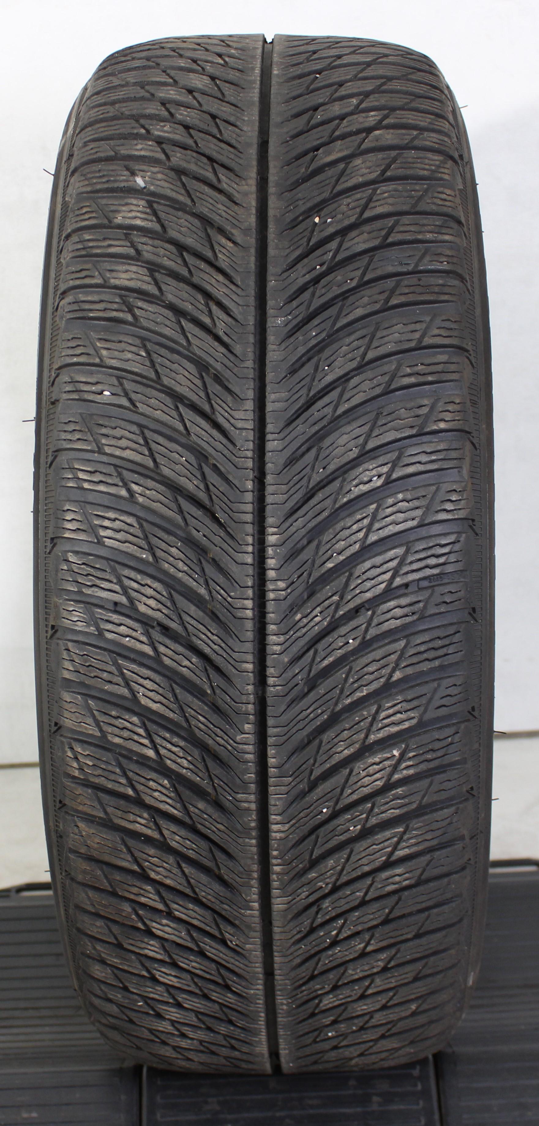 1 x 245/45R19 102V Winterreifen Michelin Pilot Alpin 5 AO 5,5-6mm 2022 XL
