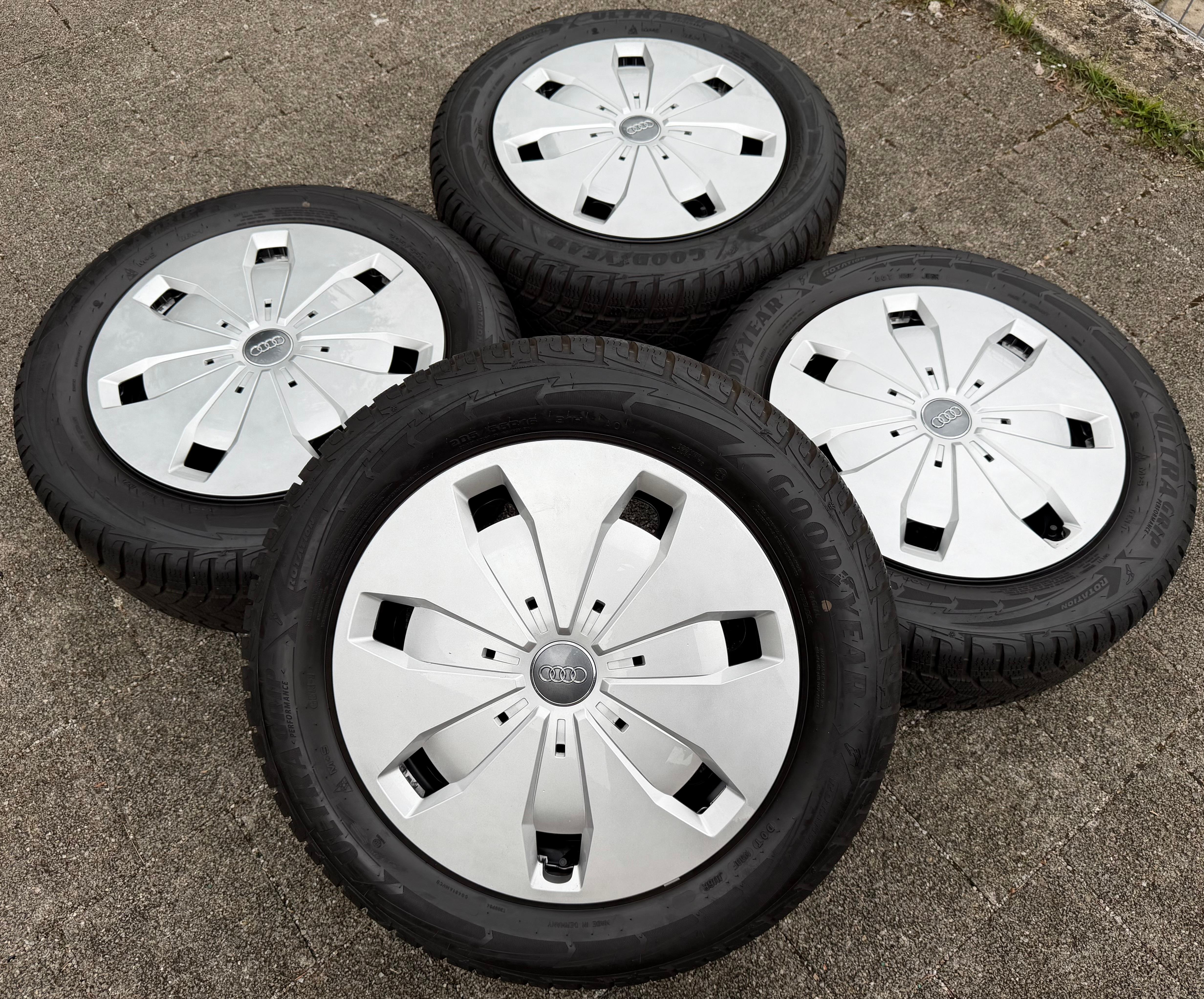 4 Winterräder Audi A3 8V Sportback Cabrio  205/55R16 91H Goodyear 8V0601027A 2021