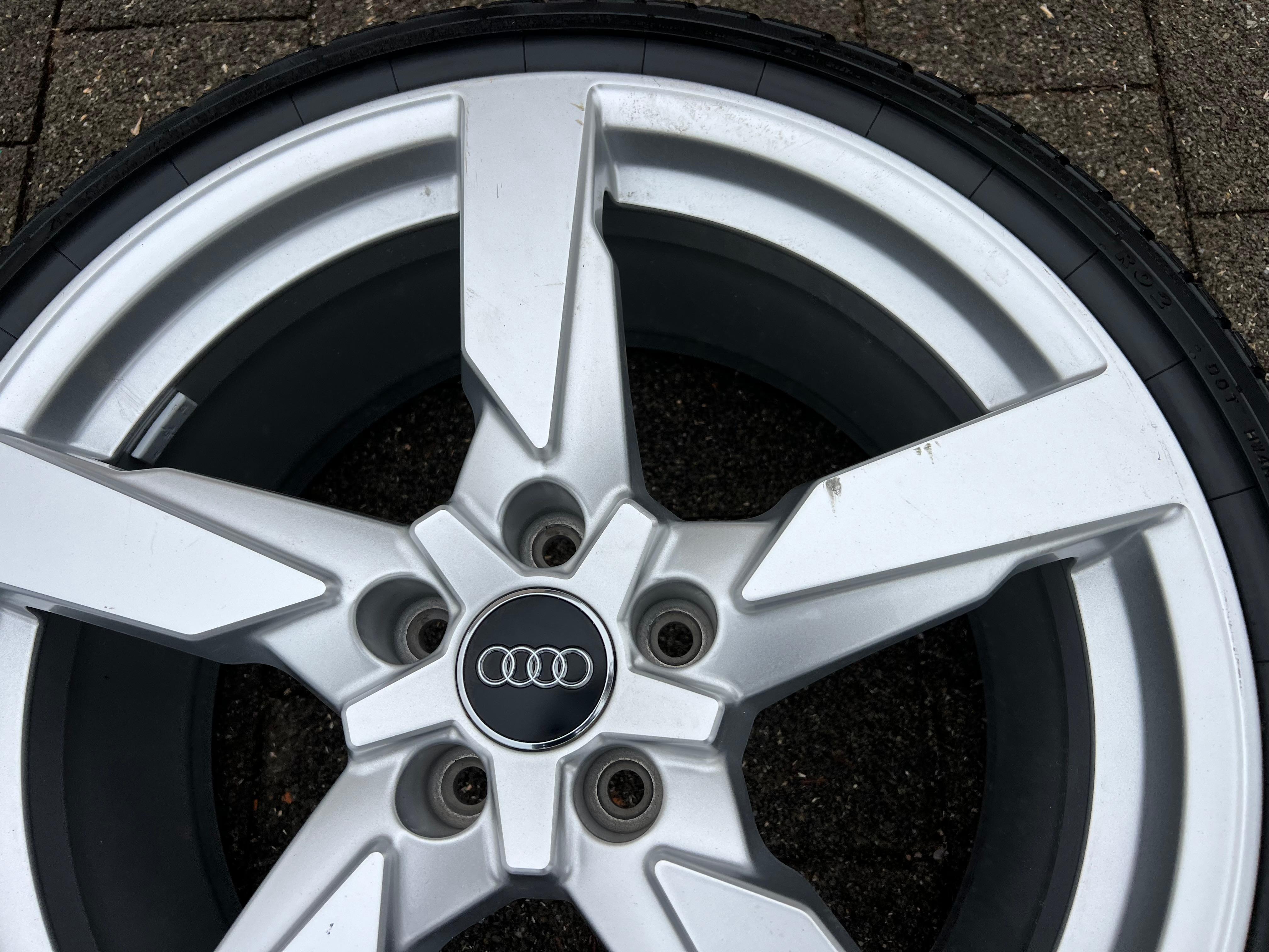 4 LLANTAS DE INVIERNO ORIGINALES DE ALUMINIO 19" AUDI TT TTS 8S 8S0601025AA 245/35R19 93W ENTREGA GRATUITA