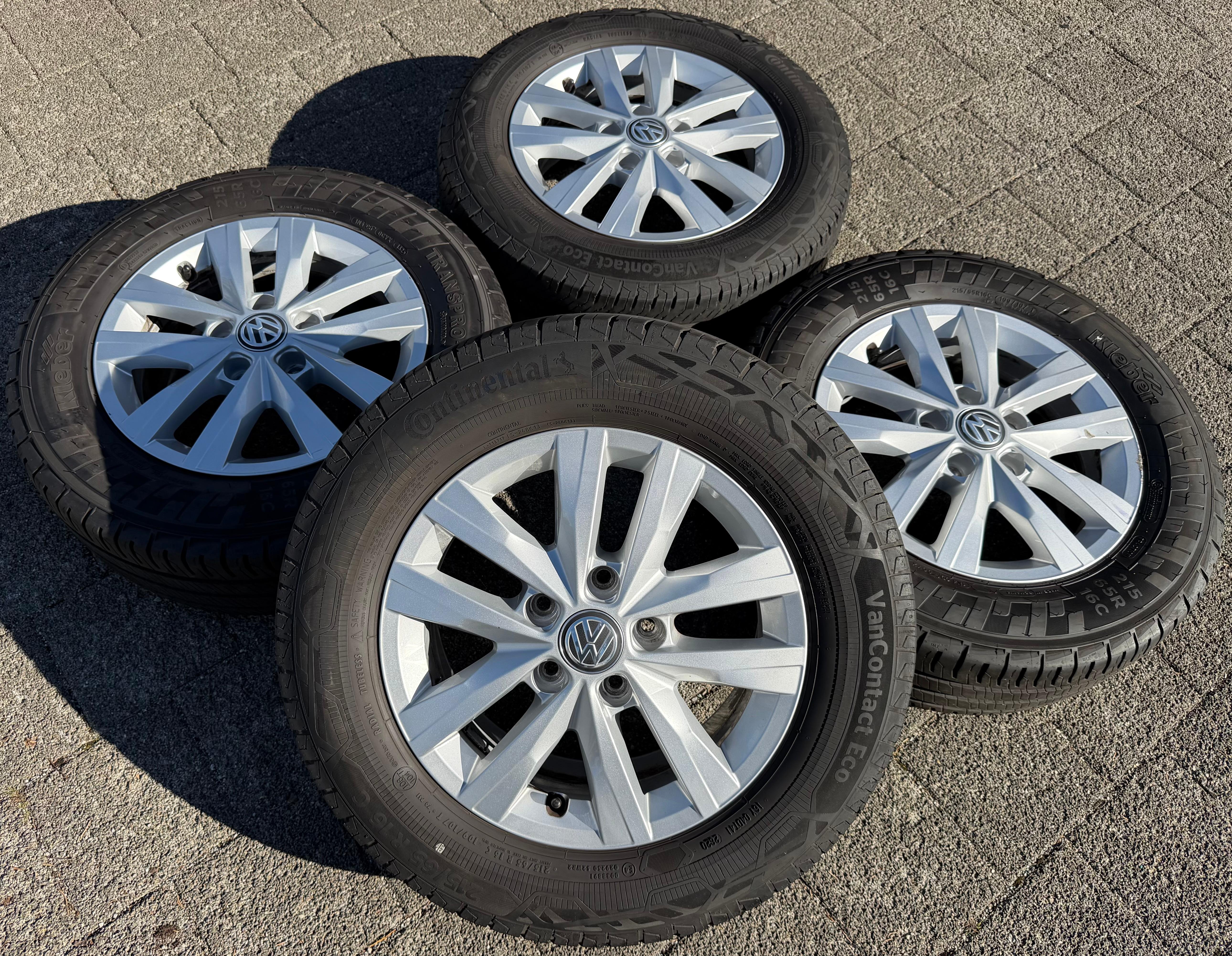 4 ruote estive in lega originali VW Bus T5 T6 T6.1 215/65R16C Clayton 7E0601025N