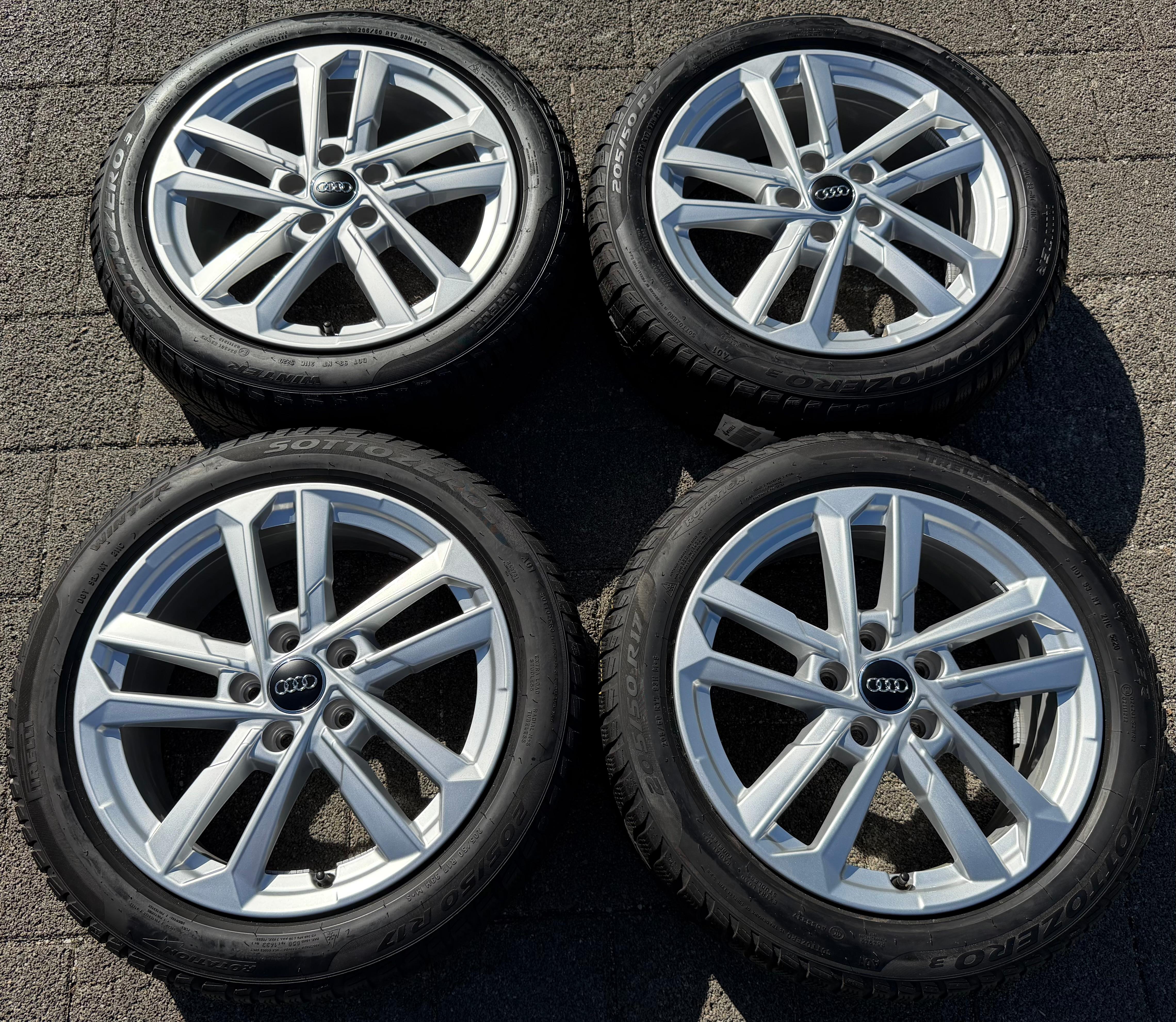 4 Original 17" Alu Winterräder Audi A3 S3 8Y 8Y0601025L 205/50R17 93H Pirelli