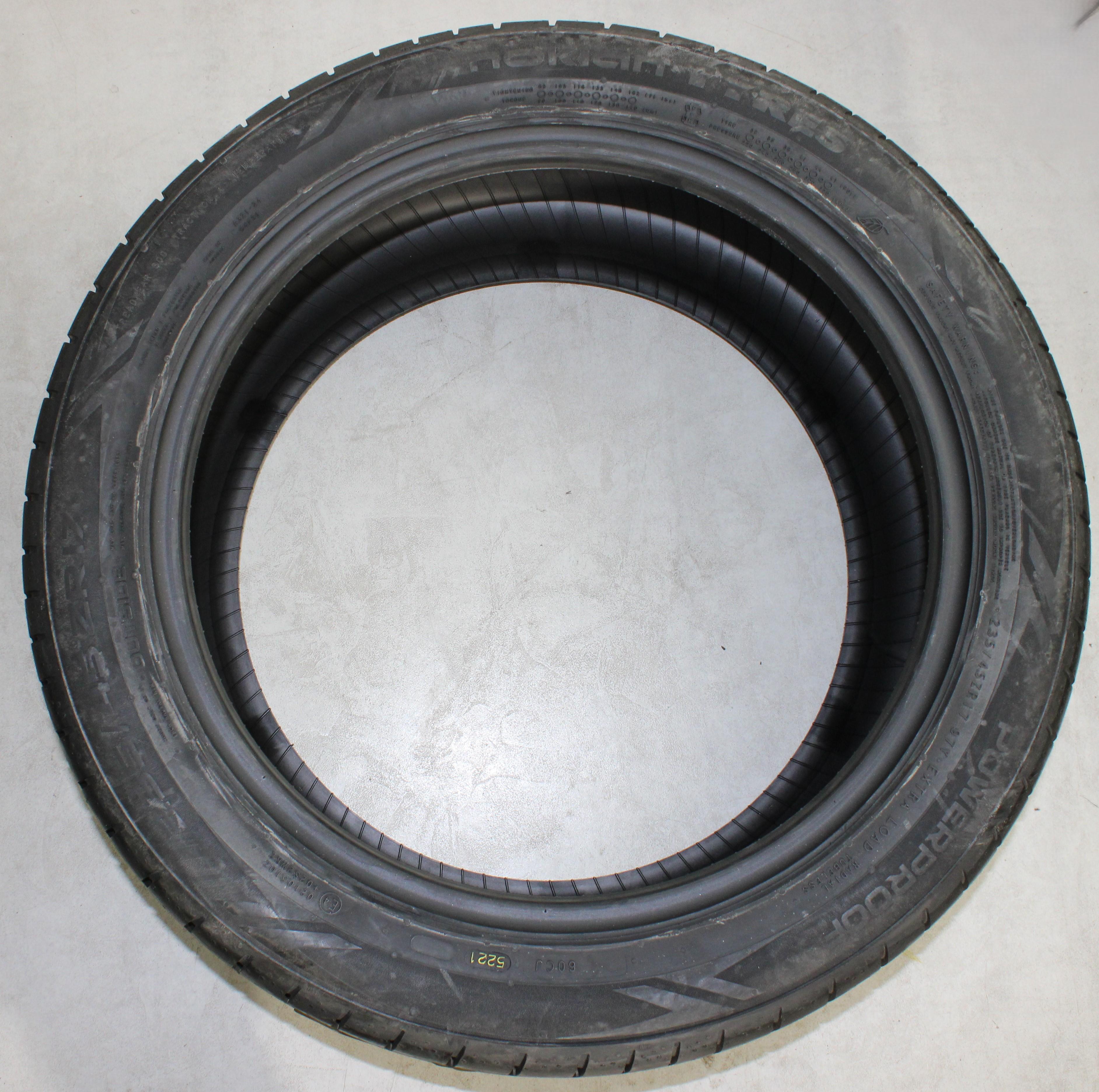 4 neumáticos de verano Nokian Powerproof 2021 XL, 235/45R17 97Y