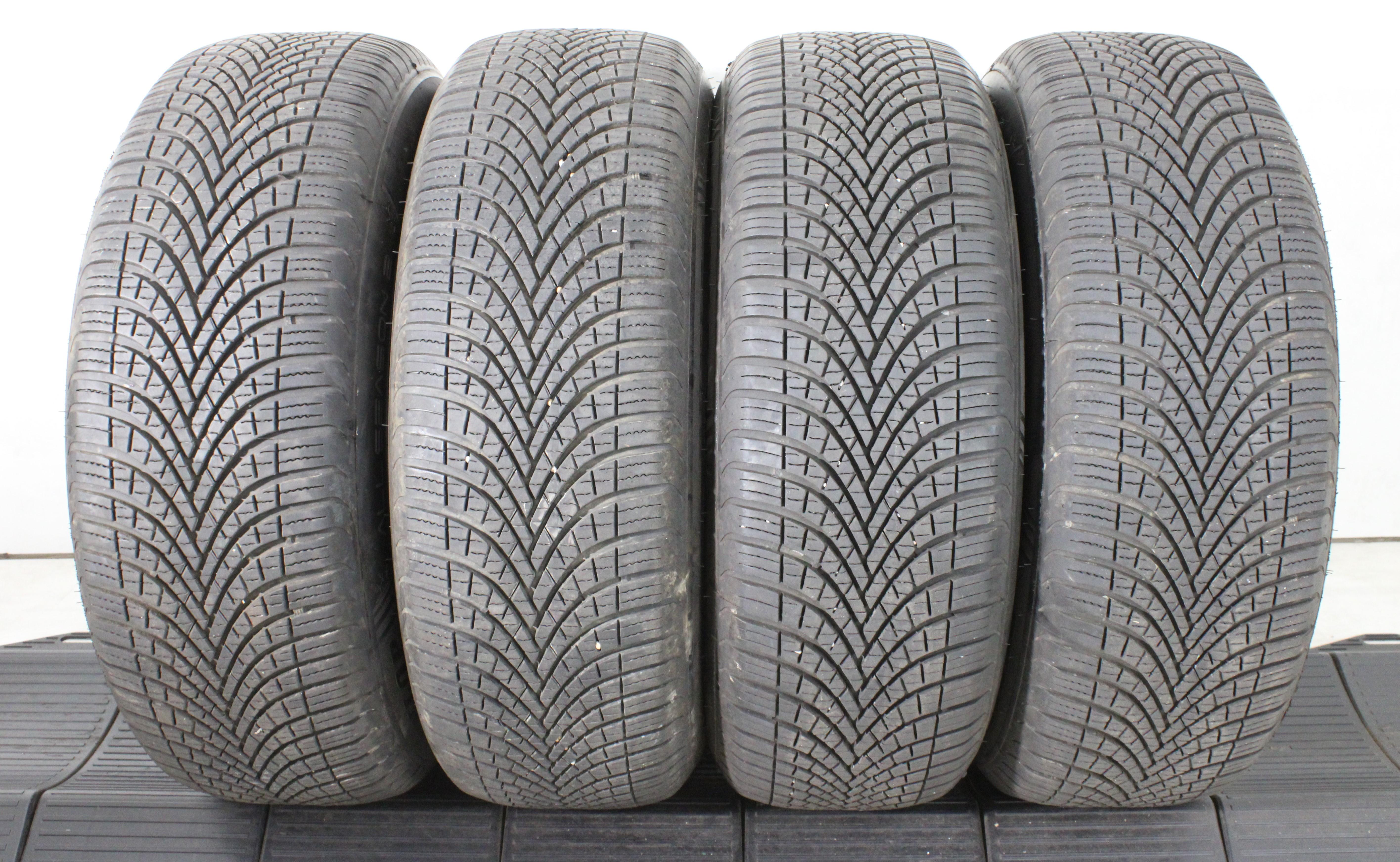 4 x 205/60R16 96V Ganzjahresreifen Dunlop All Season 2 3x6-6,5mm/1x7mm 1x2024/3x2025