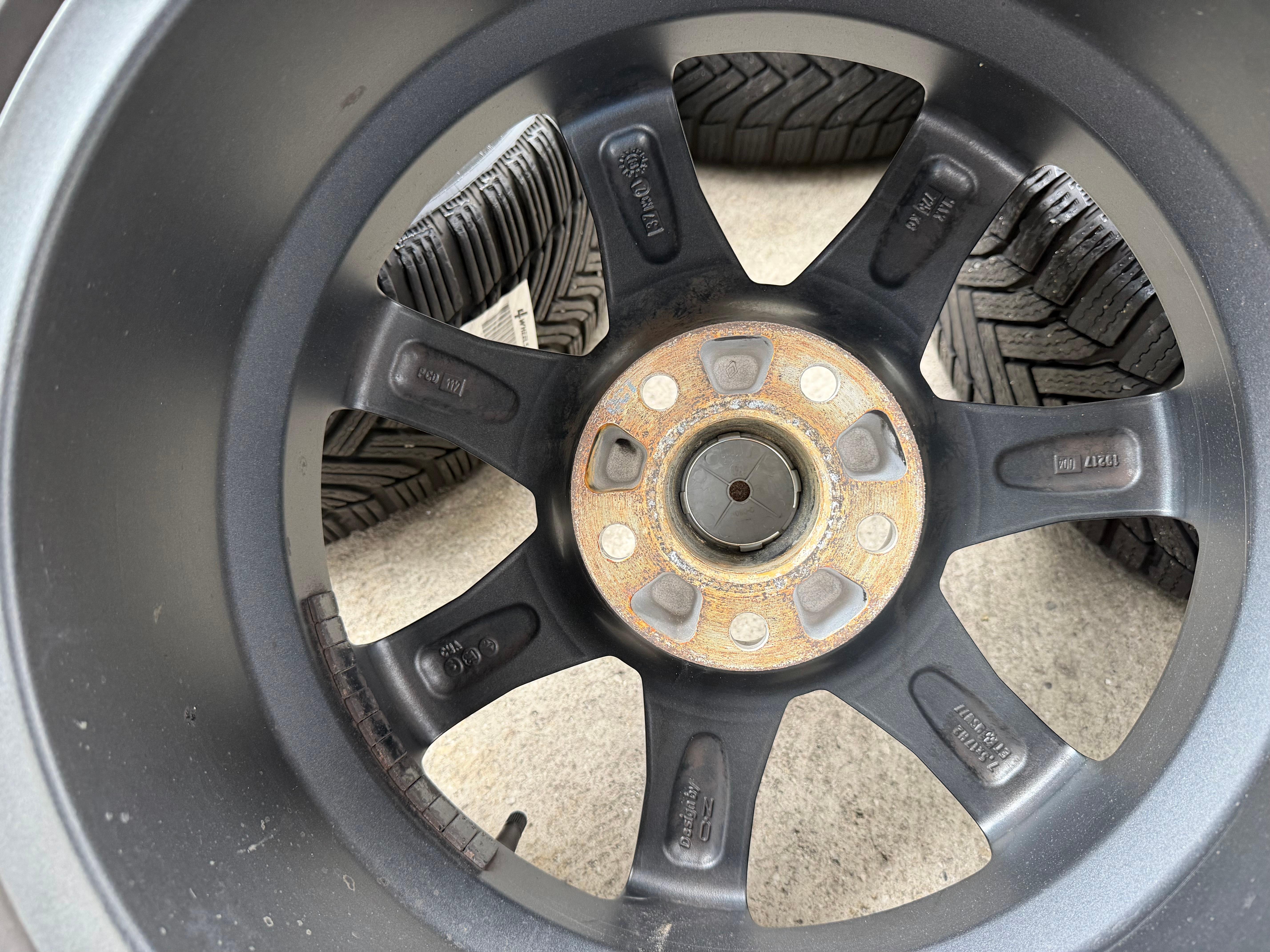 4 Alu 17" Winterräder Audi A4 8K B8 225/50R17 98V Michelin Alpin