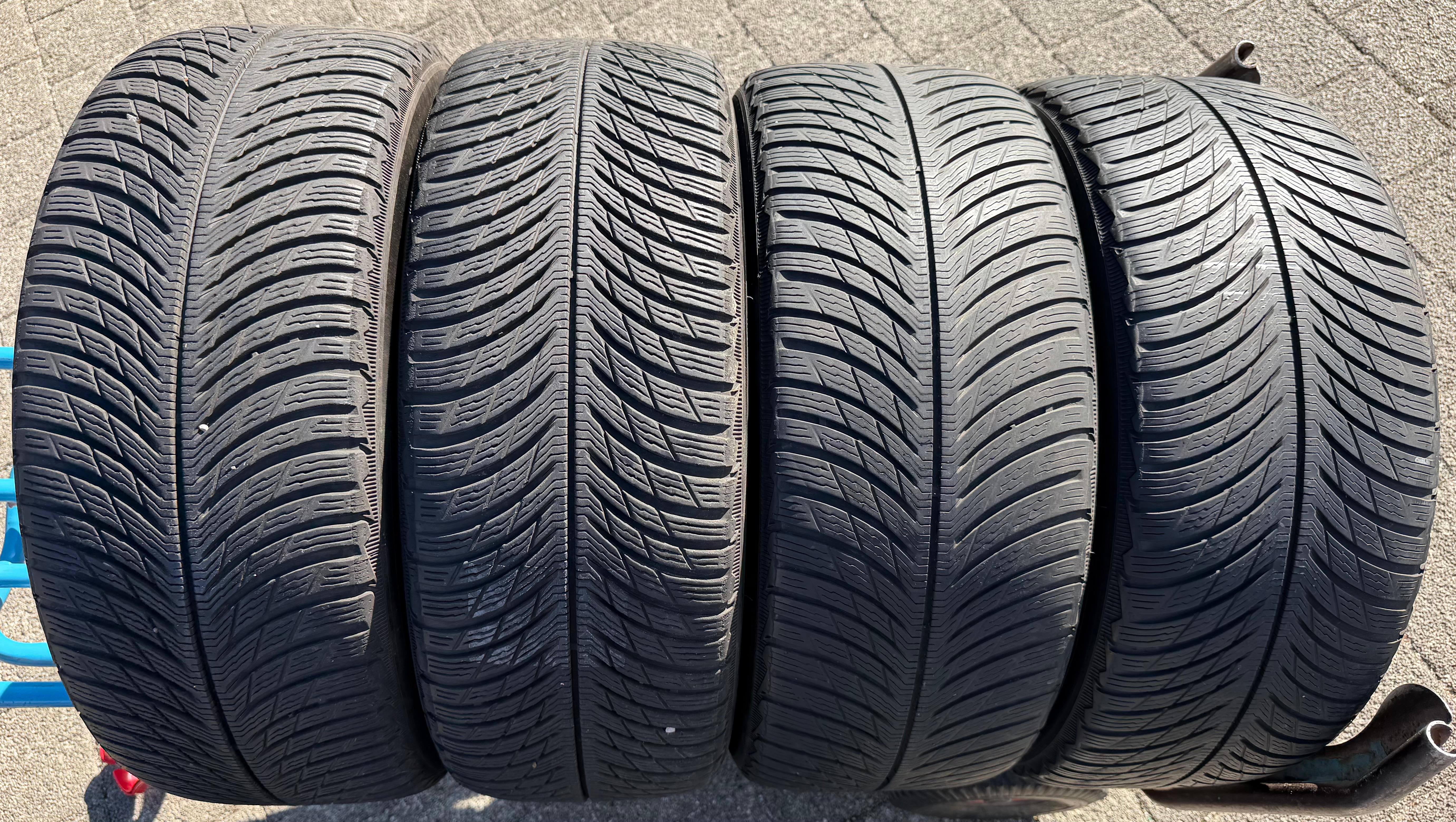 4 Original 17" Alu Winterräder Mercedes C-Klasse W206 Hybrid RDKS Michelin
