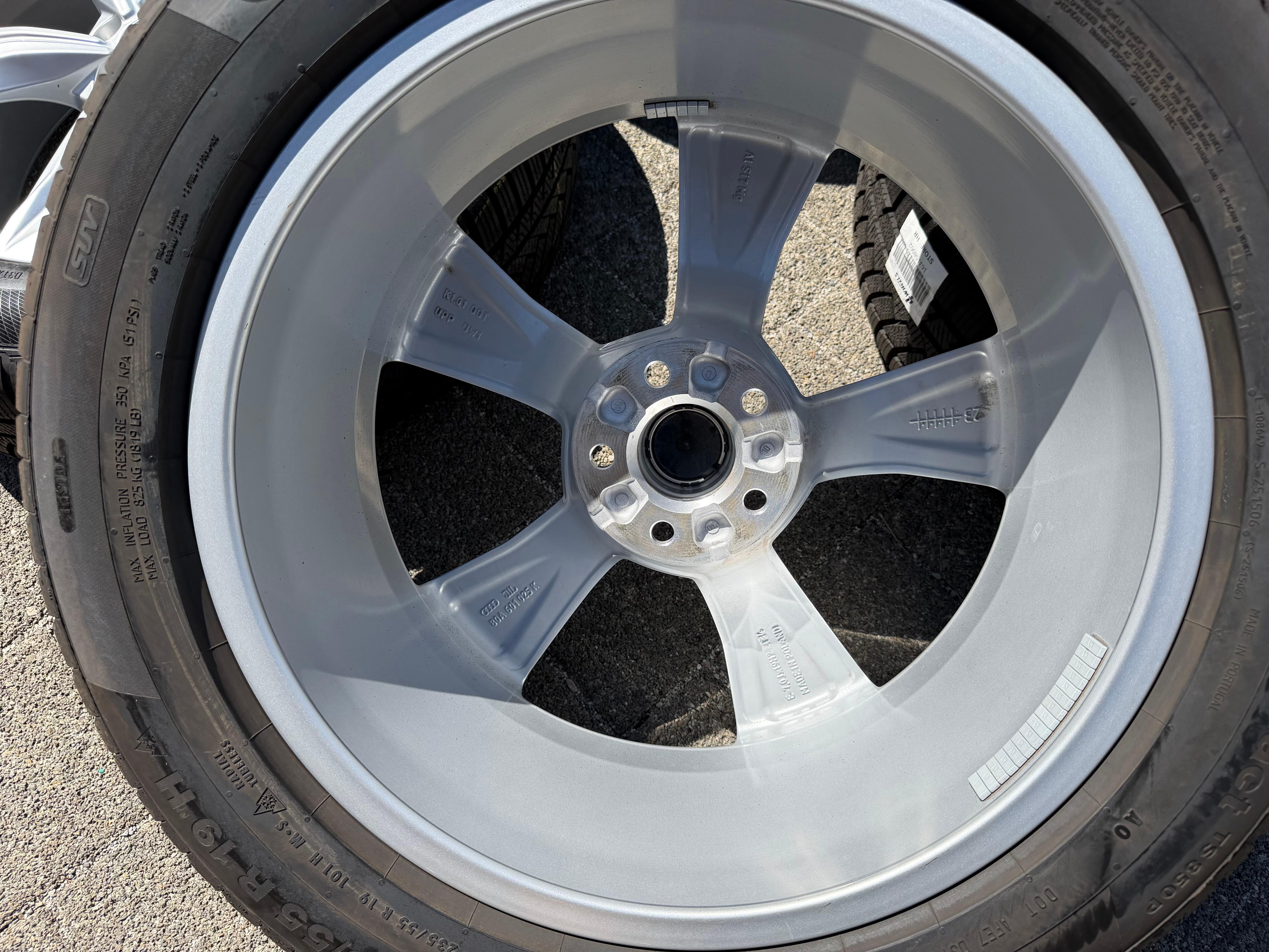 4 Original 19" Alu Winterräder Audi Q5 SQ5 FY 80A601025K 235/55R19 101H Continental 2024