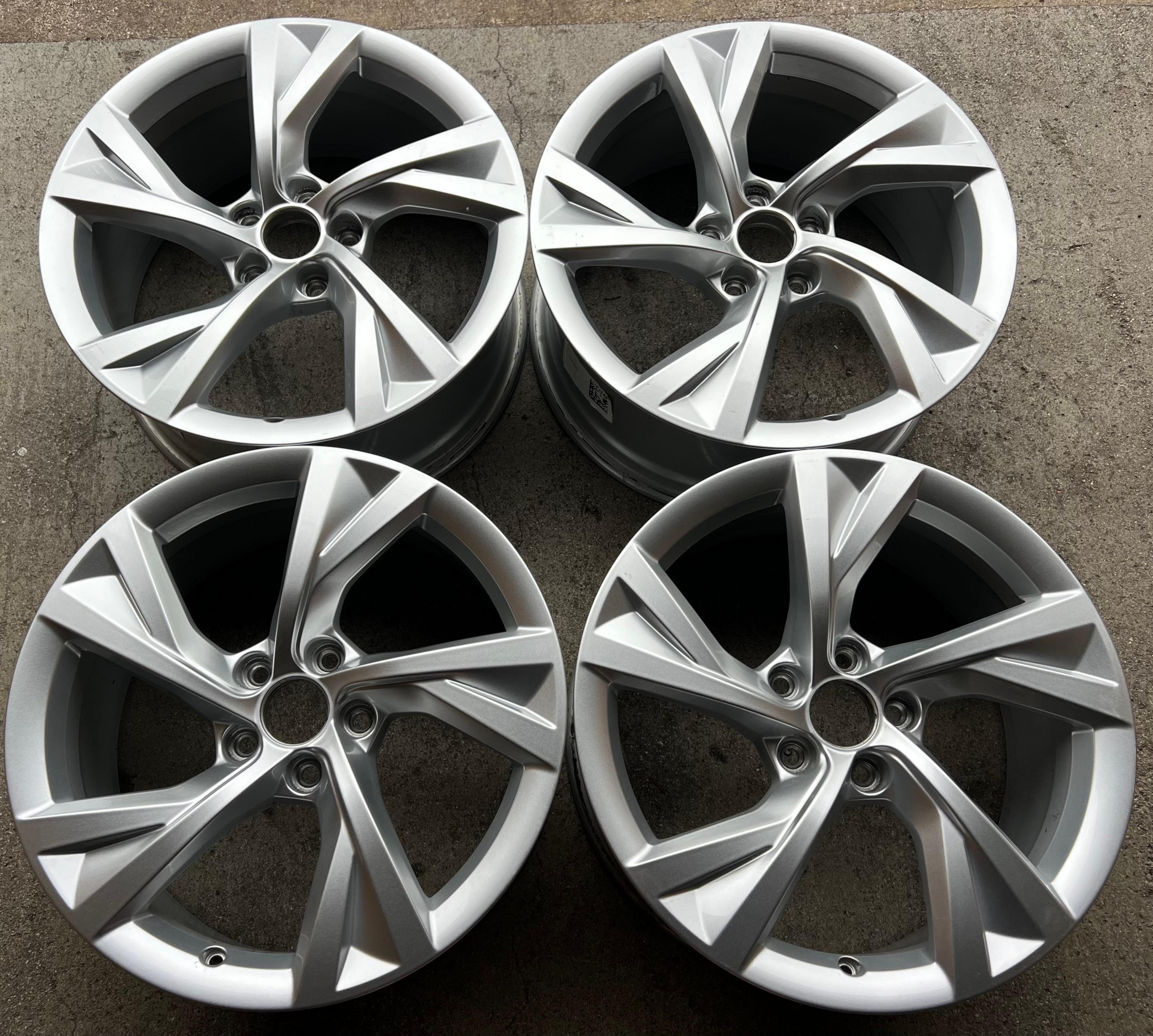 4 ORIGINAL 18" ALUFELGEN FELGEN AUDI A4 8W 8W0601025EJ 8x18 ET40 FREIHAUS