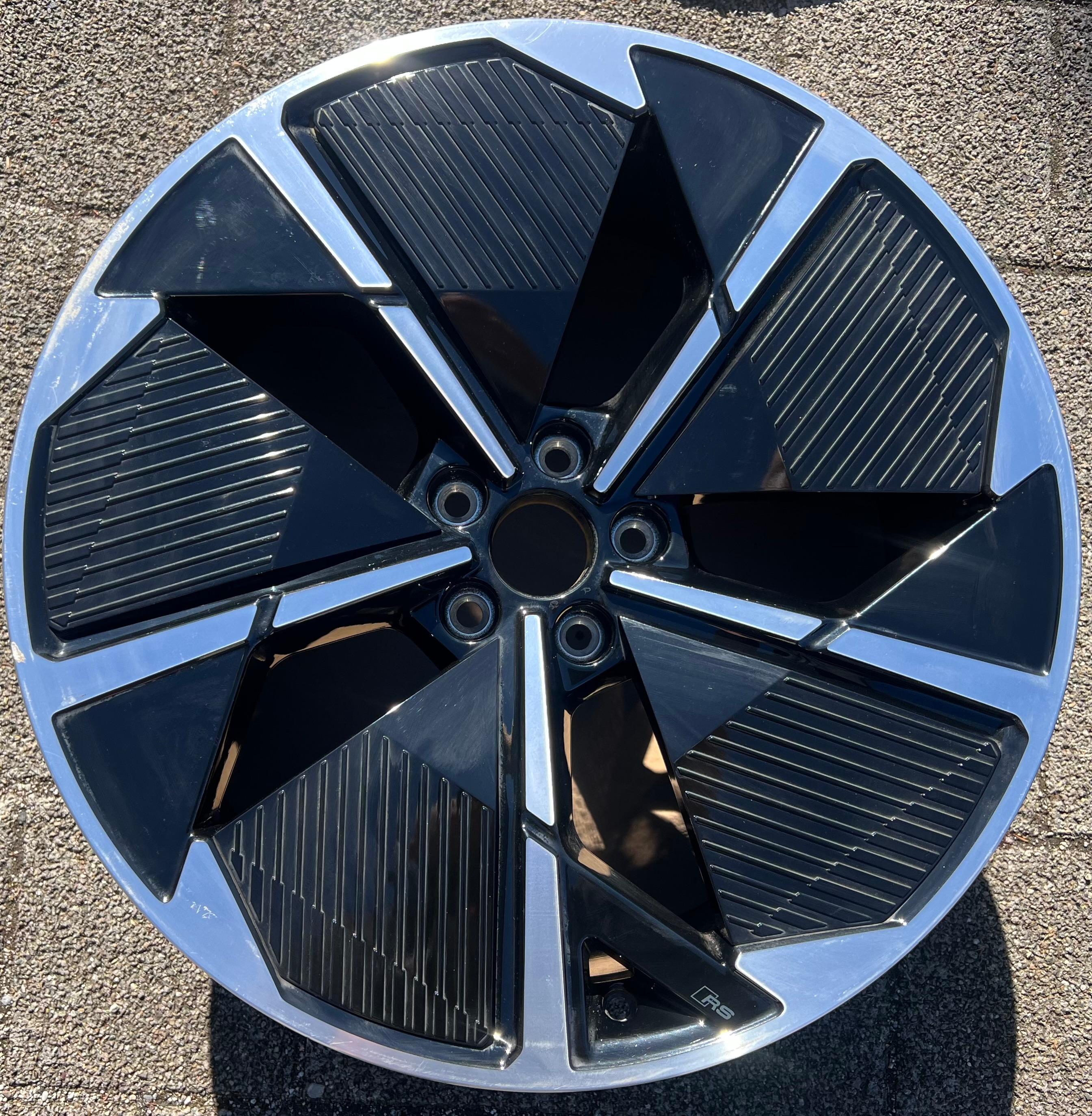 1 X ORIGINAL 21" ALUFELGE FELGE AUDI Q4 E-TRON 89A601025A 8,5x21 ET40 FREIHAUS