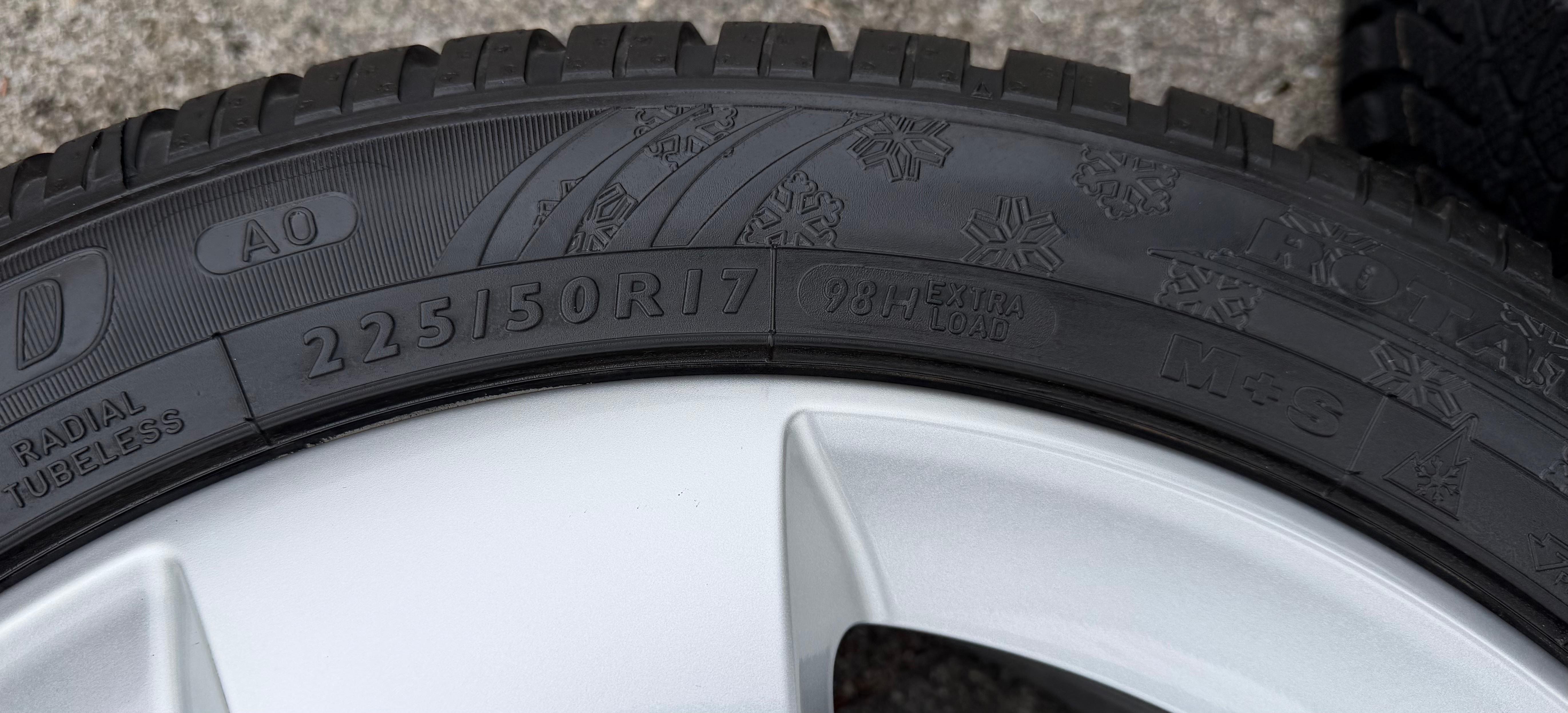 4 Orignal 17" Alu Winterräder Audi TT 8S 225/50R17 94H Dunlop 8S0601025J