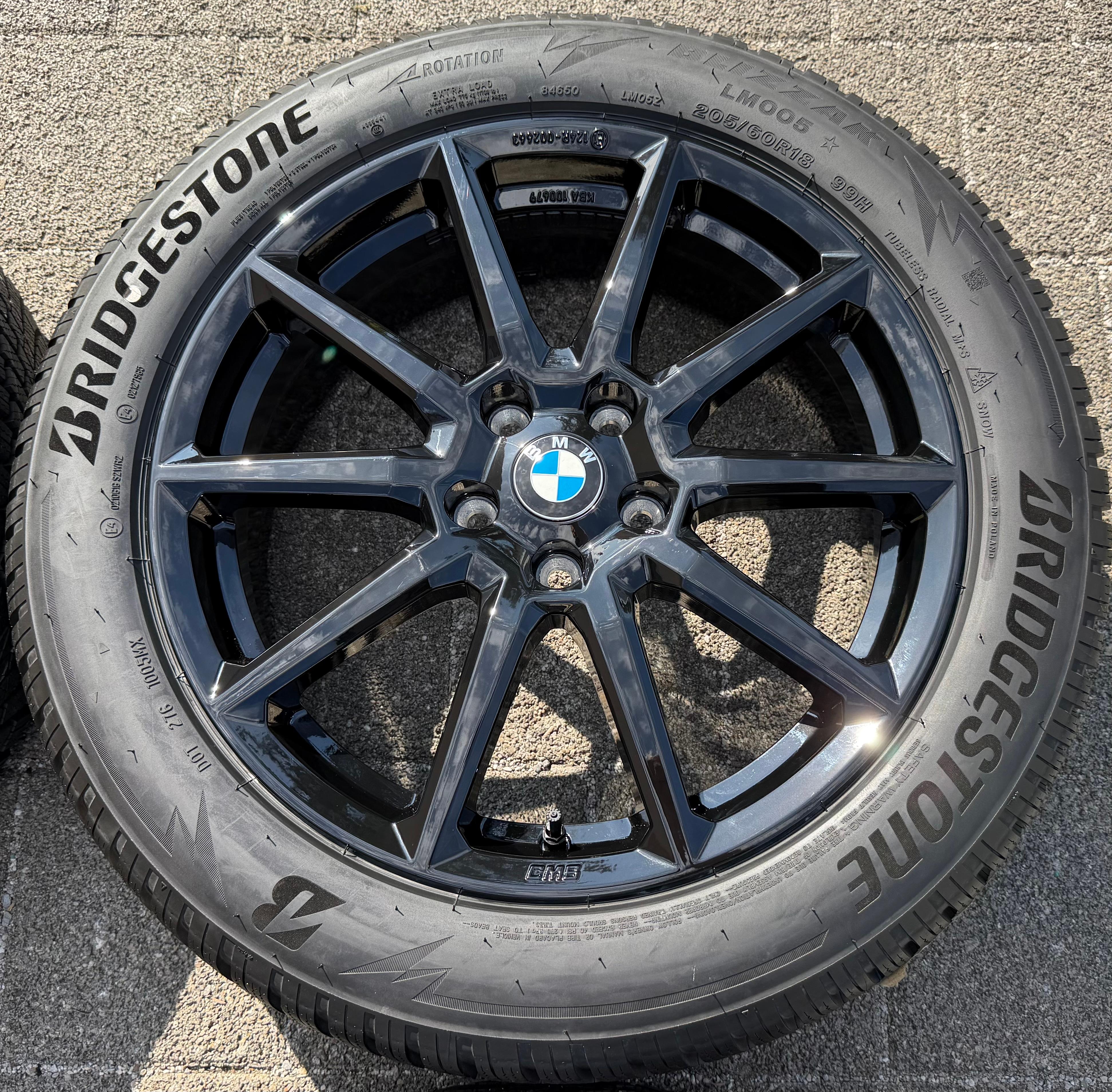 4 Alu 18" Winterräder BMW X1 iX1 U1X U11 iX2 X2 U2X U10 205/60R18 99H RDKS NEU