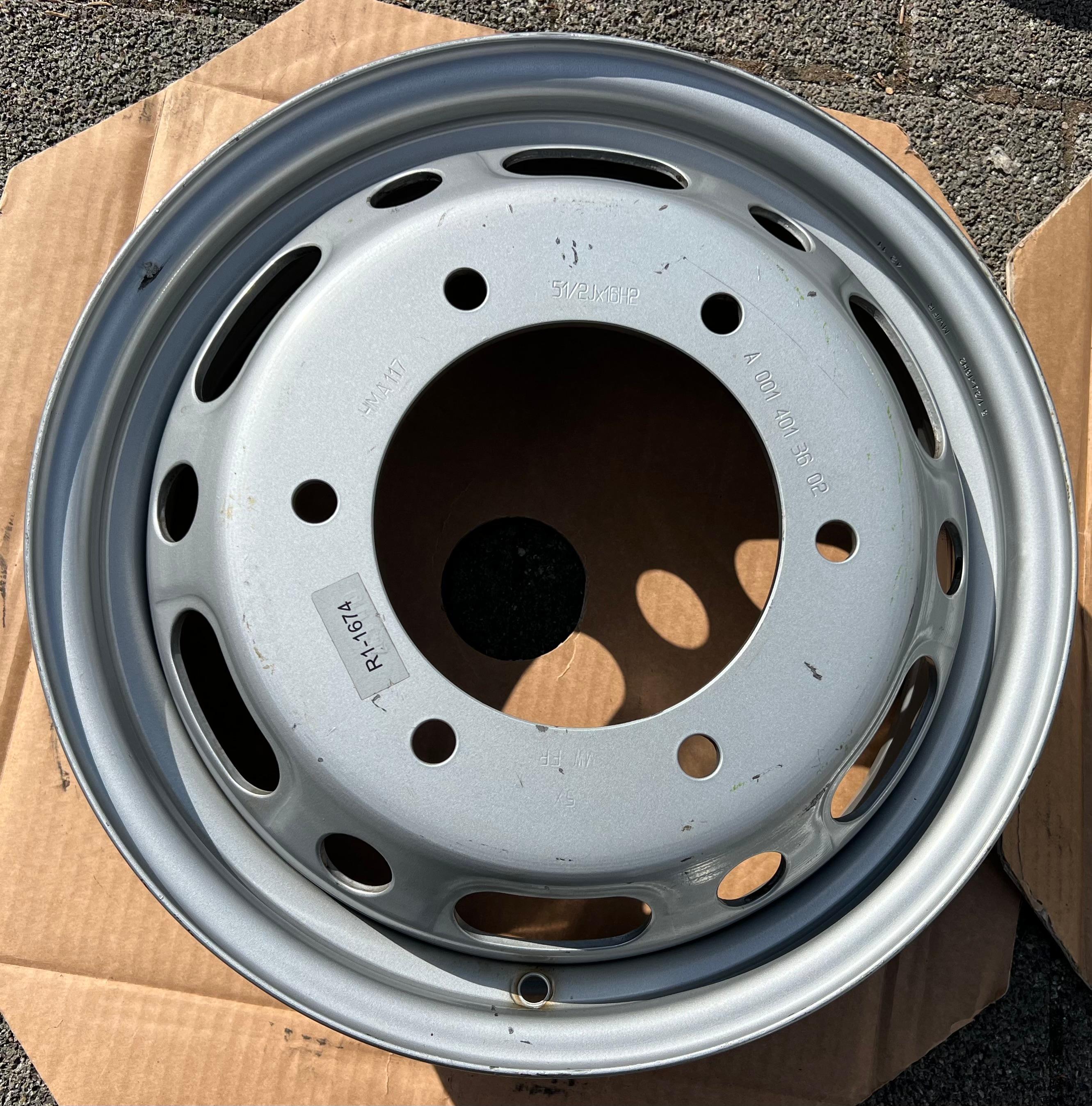 1 jante en acier 16 pouces pour Mercedes Sprinter et VW Crafter (réf. A0014013602), 5,5x16, ET111