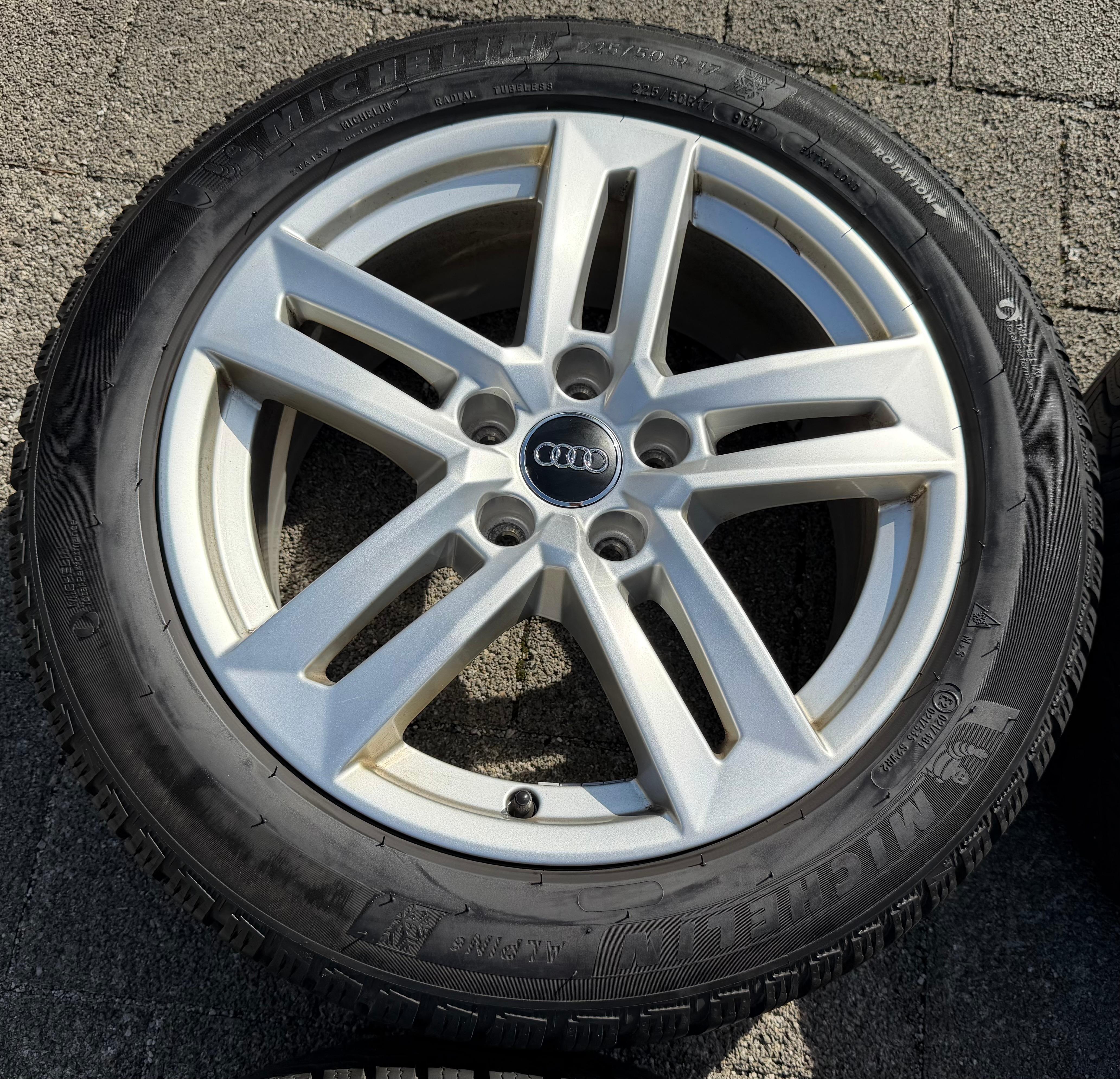 4 Original 17" Alu Winterräder Audi A4 B9 8W 8W0601025P 225/50R17 98H Michelin 2023