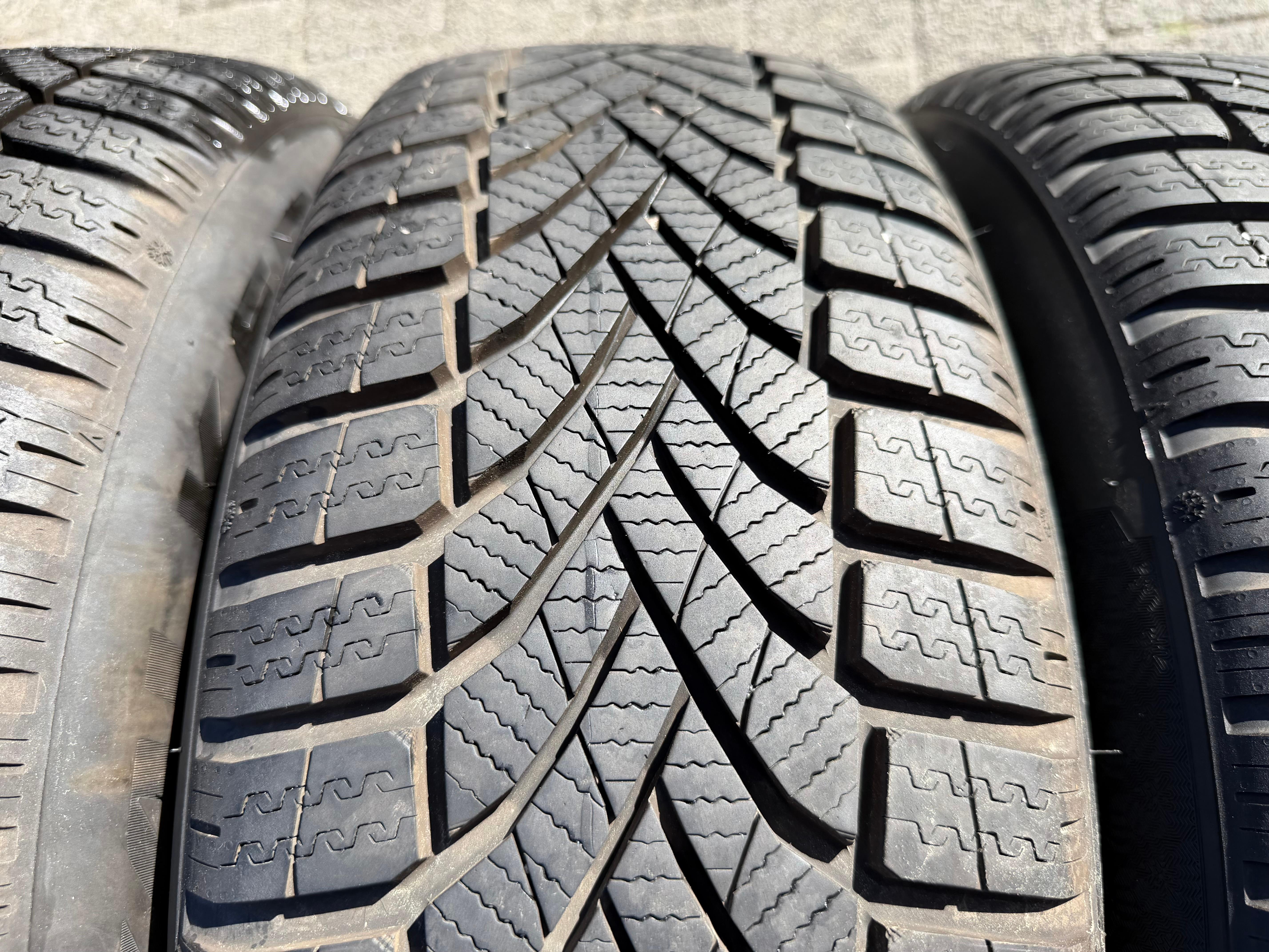 4 Original 17" Alu Winterräder Nissan Qashqai II J11 KB409-HV200 215/60R17 RDKS