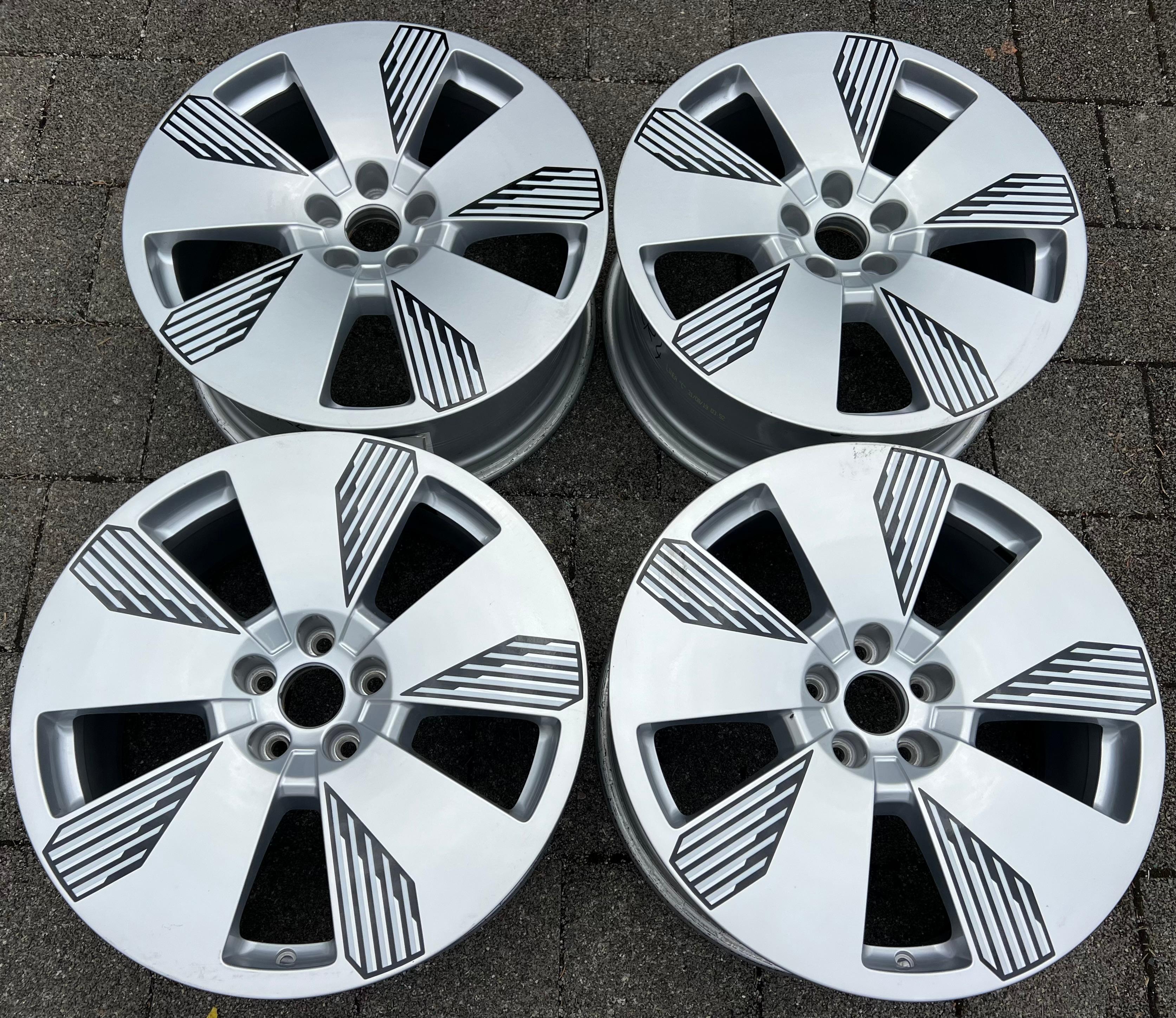 4 ORIGINAL 19" ALUFELGEN AUDI E-TRON GEN 8x19 ET34 4KE601025L FREIHAUS