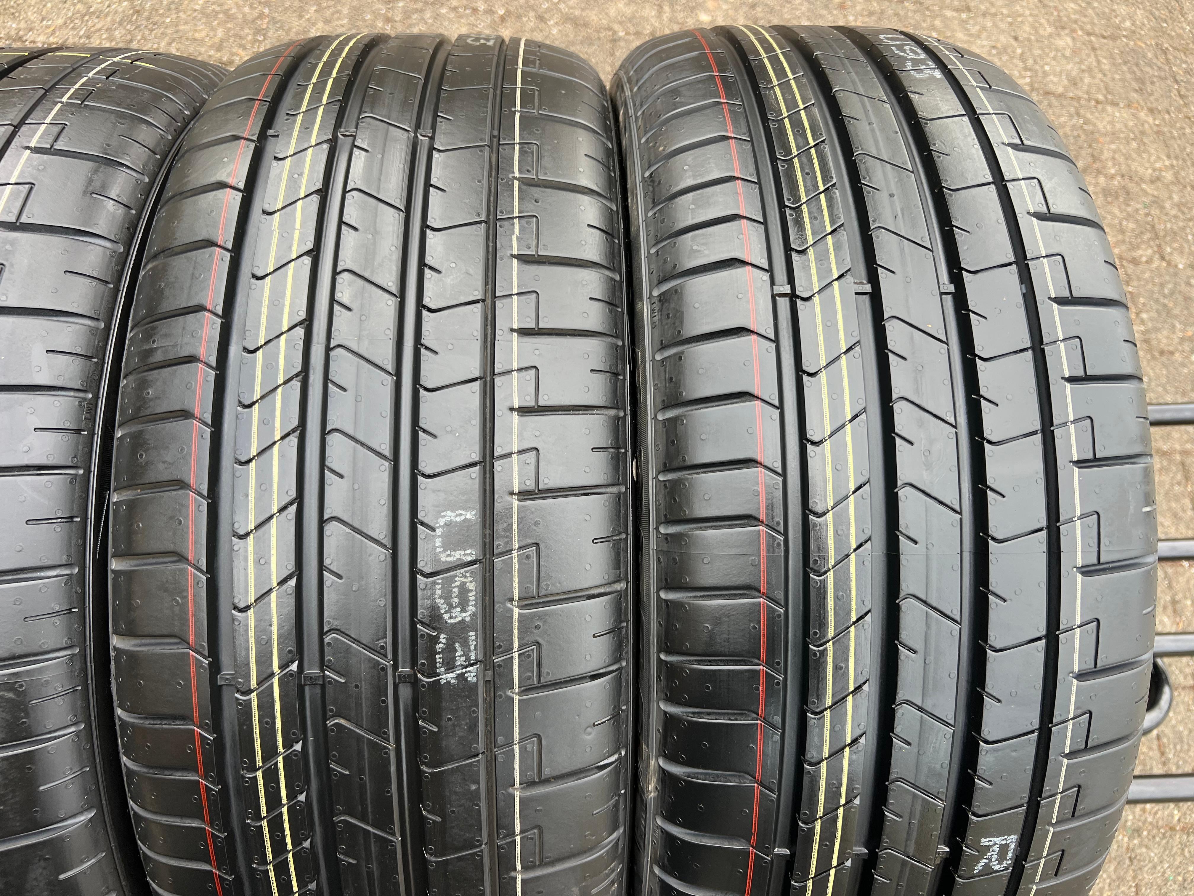 4 RUEDAS DE VERANO ORIGINALES DE ALEACIÓN DE 19" AUDI A3 S3 8Y ALLSTREET 8Y0601025AE 225/40R19 92W PIRELLI NUEVAS
