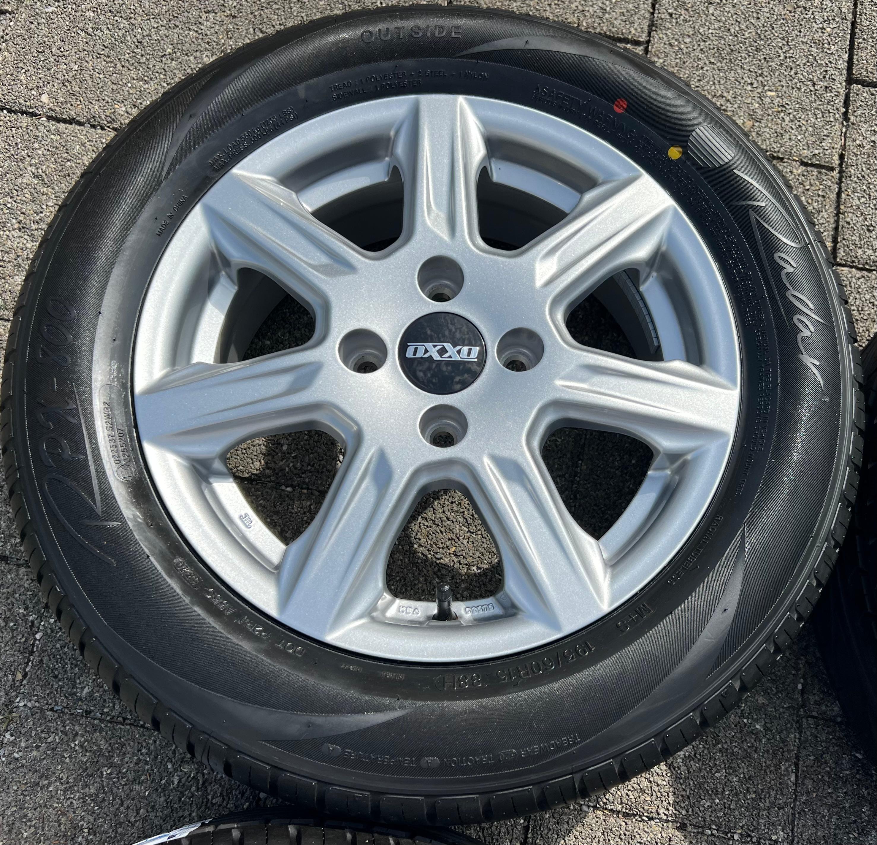 4 ALU SOMMERRÄDER 195/60R15 88H FORD FIESTA JHH JGH JHH NEU RDKS