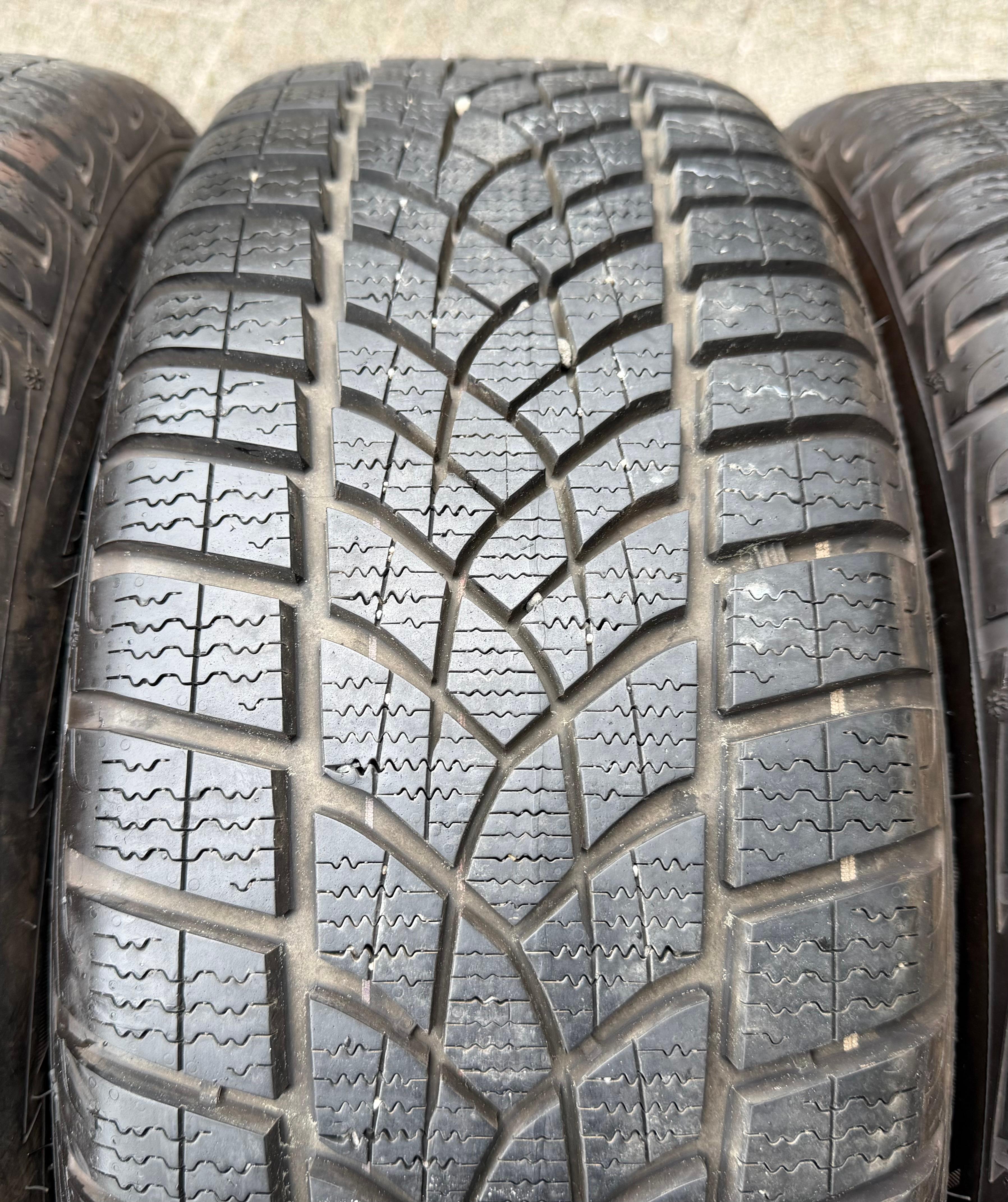 4 ruedas de invierno Audi A3 8V Sportback Cabrio 205/55R16 91H Goodyear 8V0601027A 2020