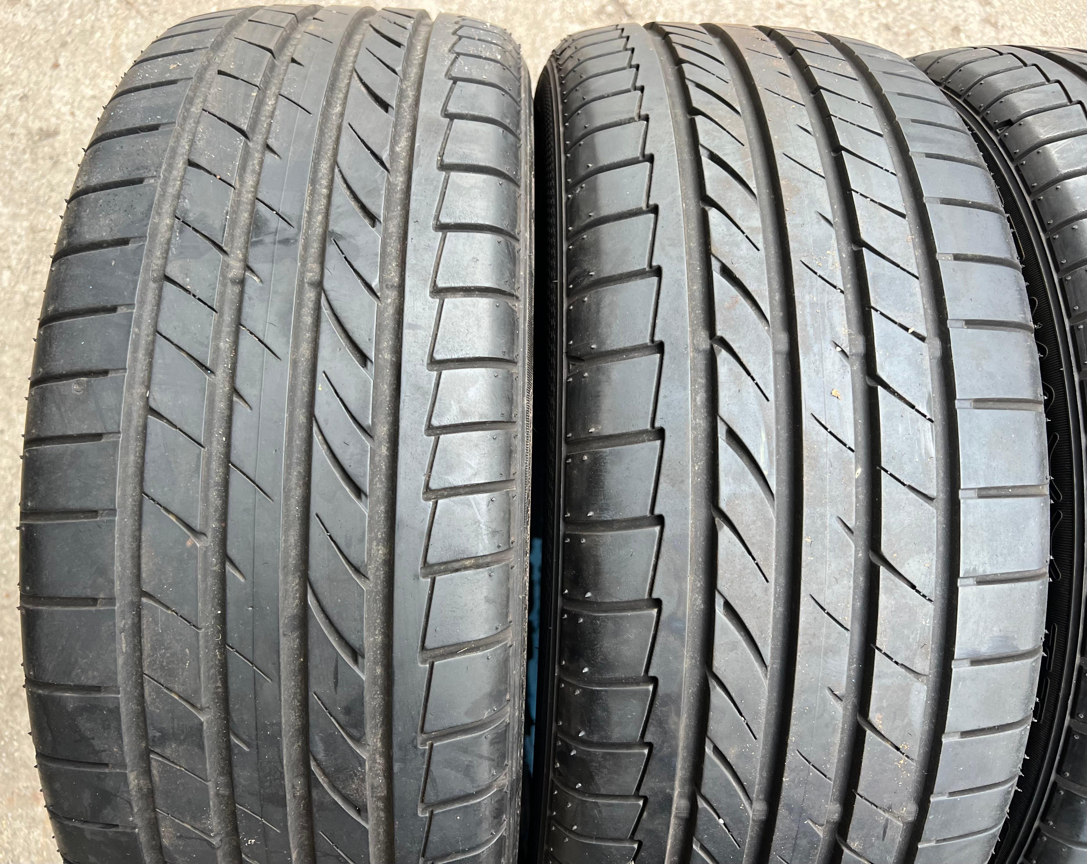 4 x 215/45R18 89W Sommerreifen Dunlop Sport Maxx TT 2x 7mm und 2x 5,5mm 2014