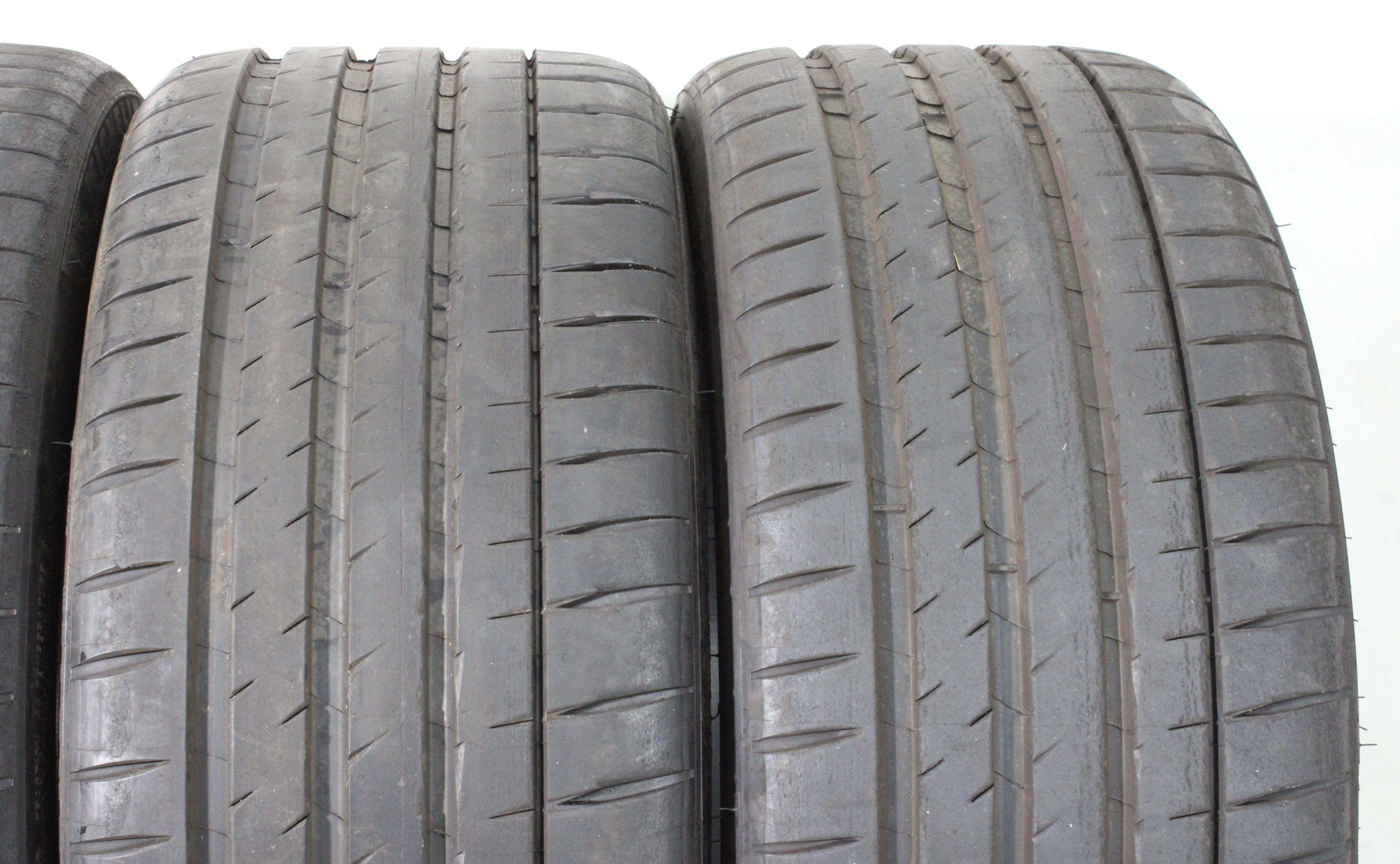 4 x 245/35R19 93Y pneus été Michelin Pilot Sport 4S MO1 6,5-7mm 2023 XL