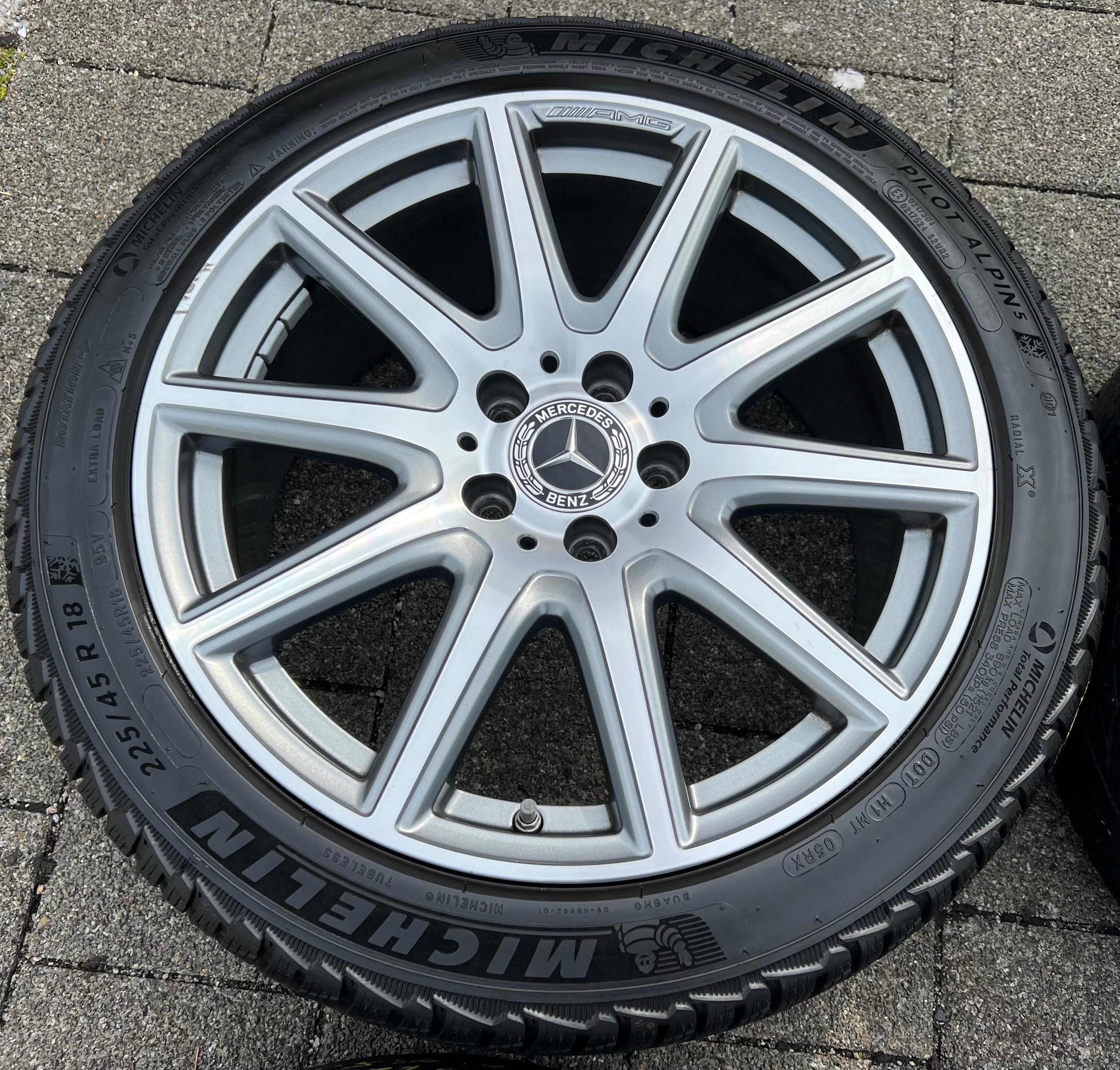 4 CERCHI INVERNALI ORIGINALI IN ALLUMINIO DA 18" MERCEDES CLASSE A F2A 177 CLASSE B F2B W247 CLA W118 A1774010600