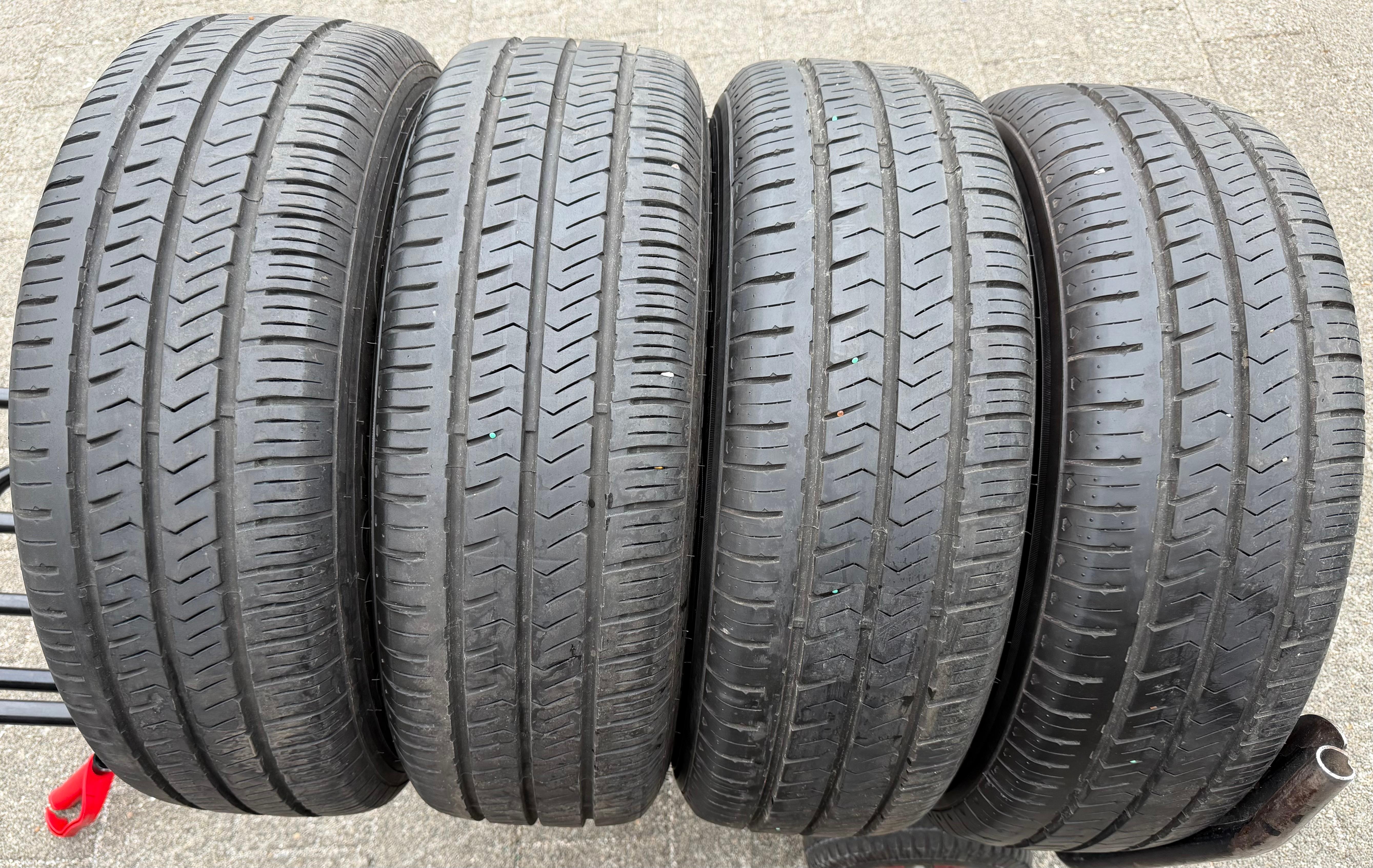 4 roues été VW BUS T5 T6 215/65R16C 106/104T pneus été Hankook